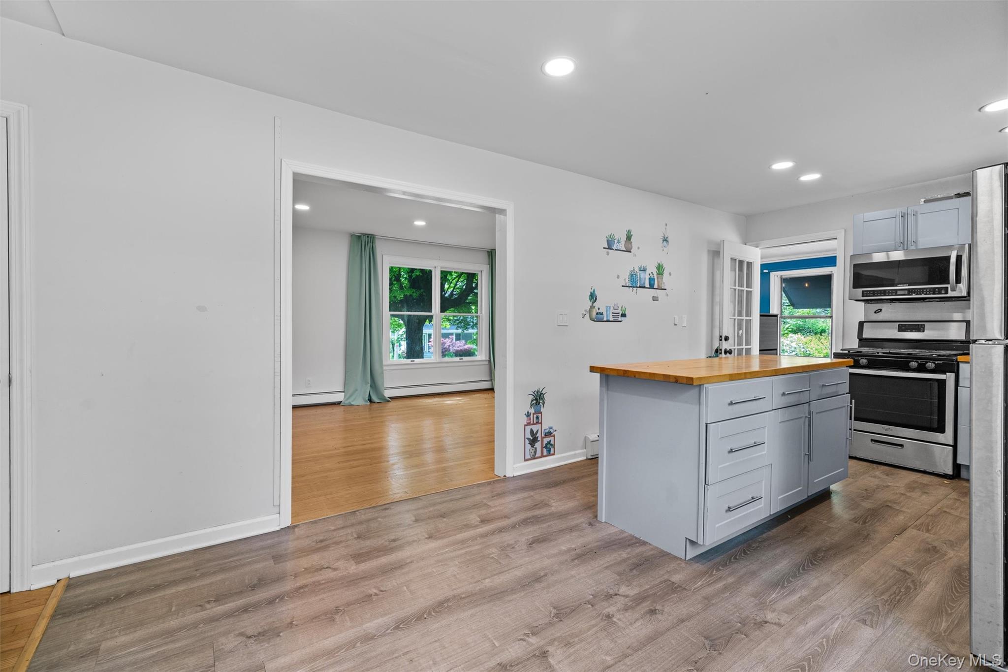 15 Scanlon Avenue, Florida, NY 10921