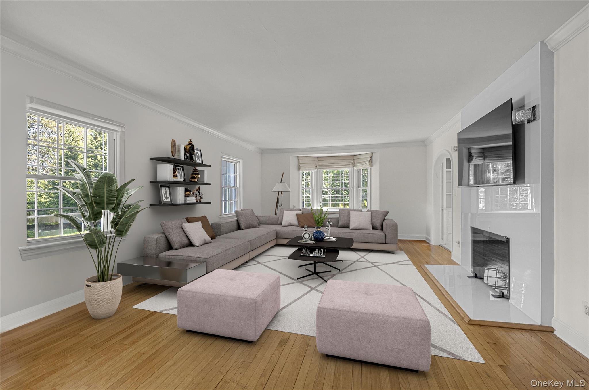 13 Arbor Place, Glen Cove, NY 11542