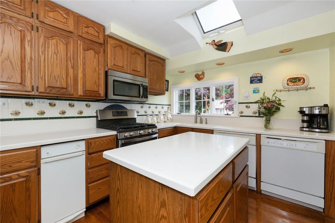 6 Fairmont Avenue, Pearl River, NY 10965