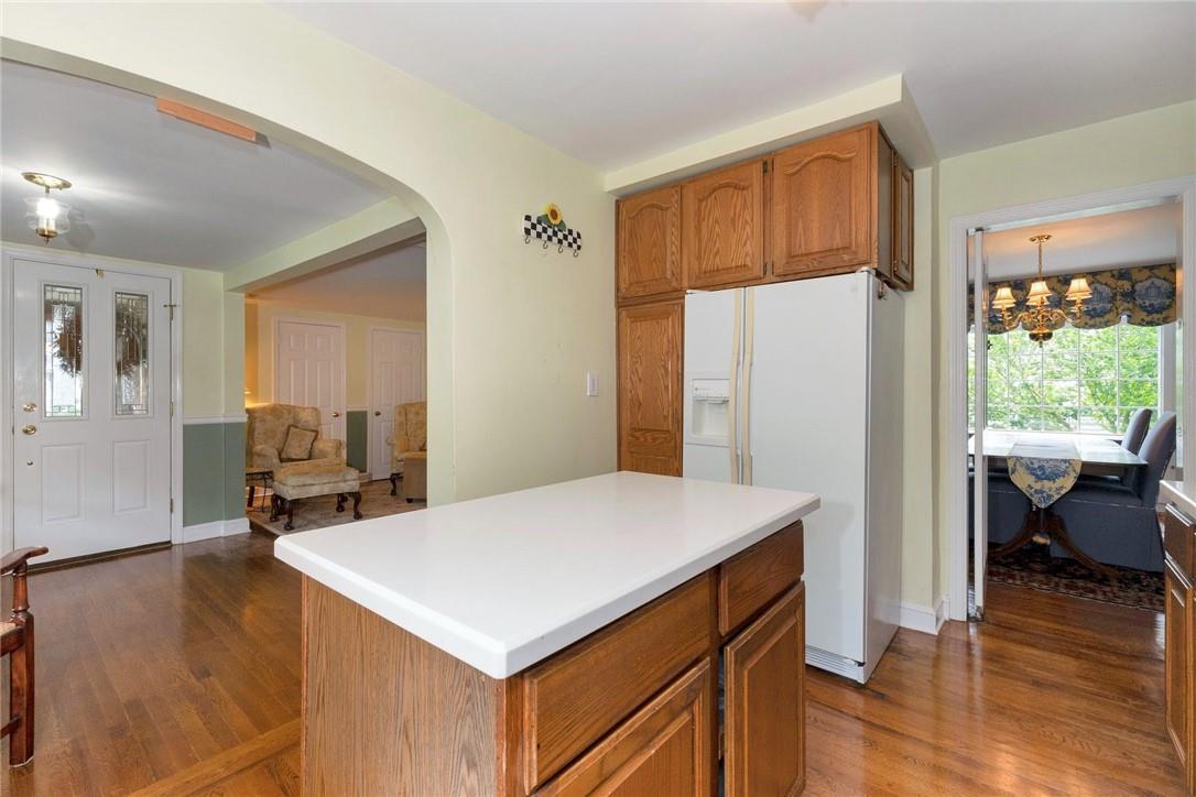 6 Fairmont Avenue, Pearl River, NY 10965