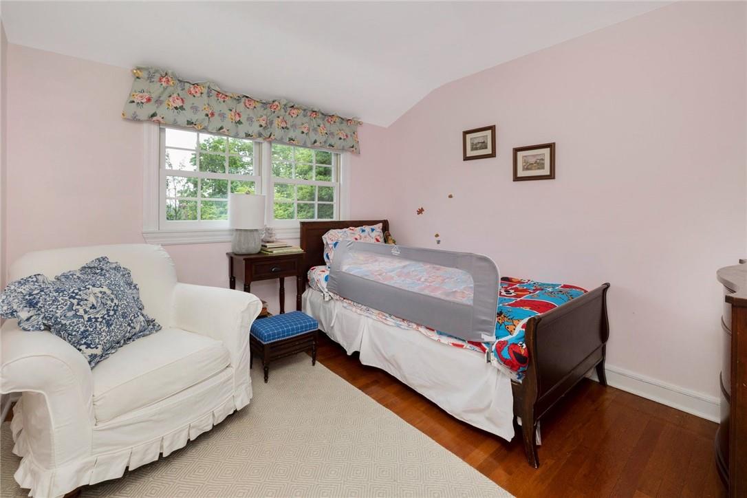 6 Fairmont Avenue, Pearl River, NY 10965