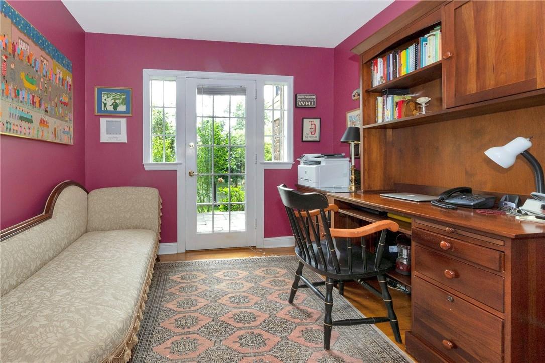 6 Fairmont Avenue, Pearl River, NY 10965