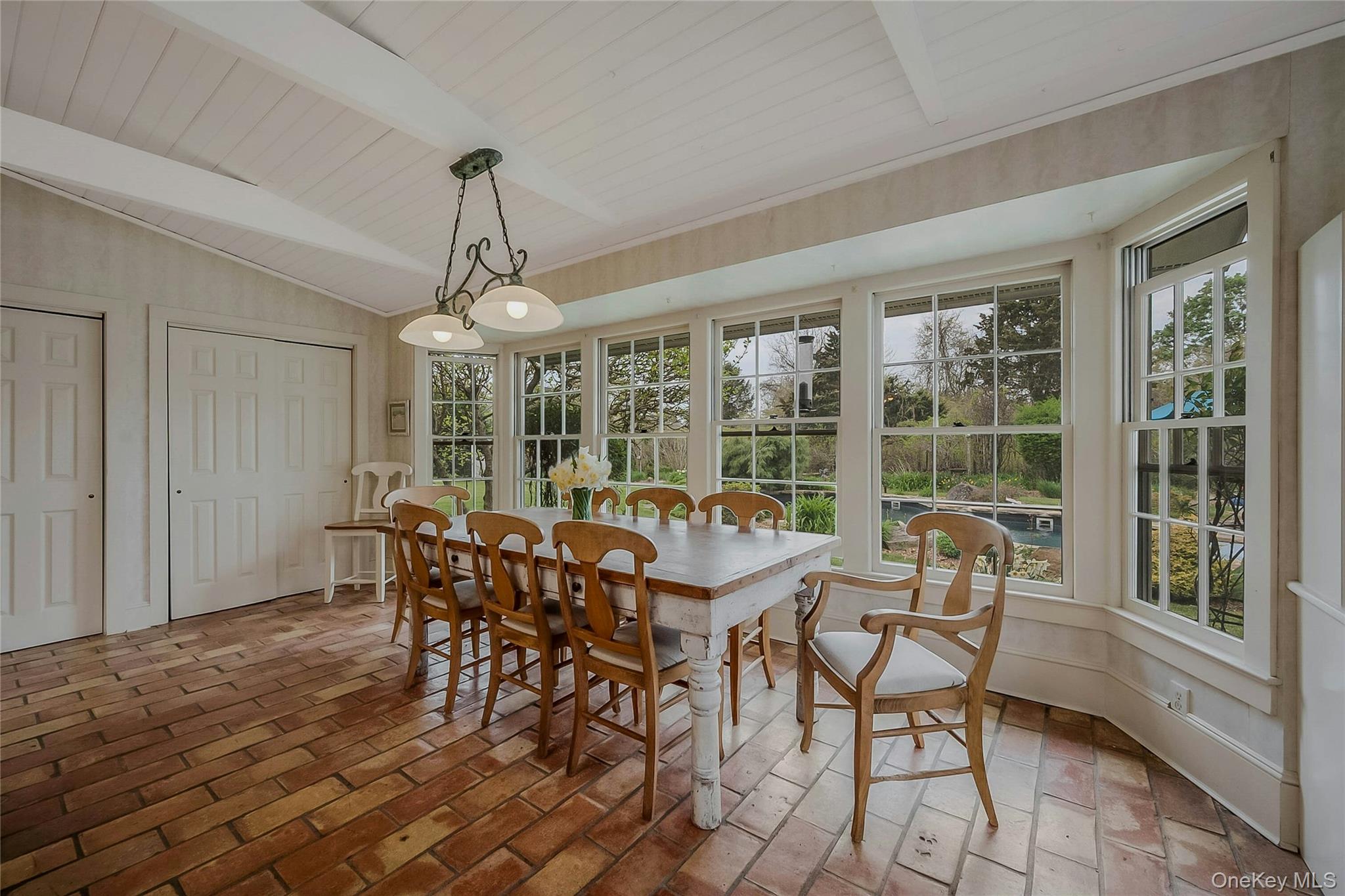 5A/5B Jessup Lane, Quogue, NY 11959