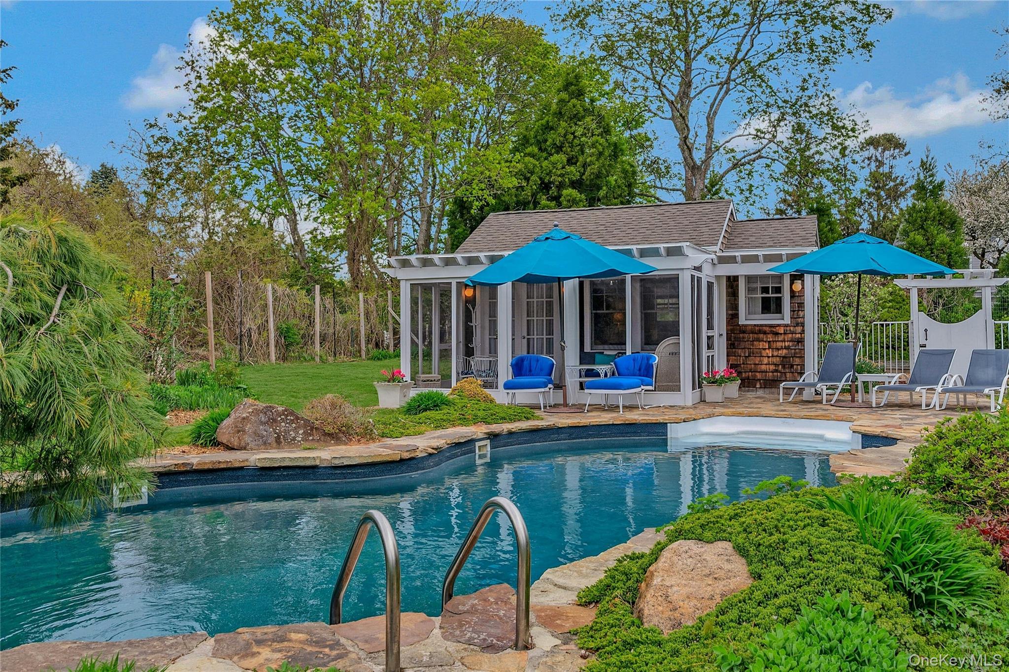 5A/5B Jessup Lane, Quogue, NY 11959