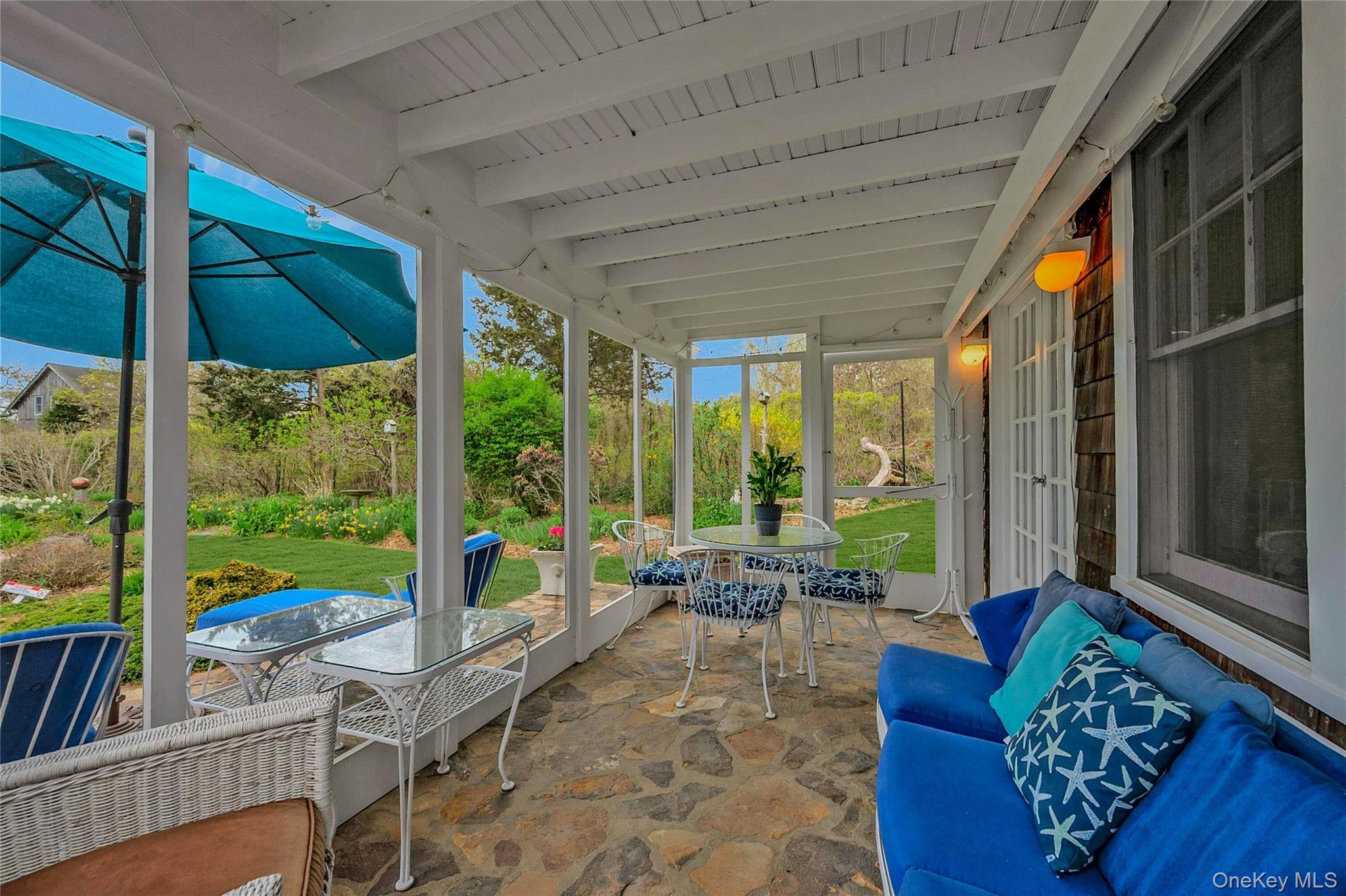 5A/5B Jessup Lane, Quogue, NY 11959