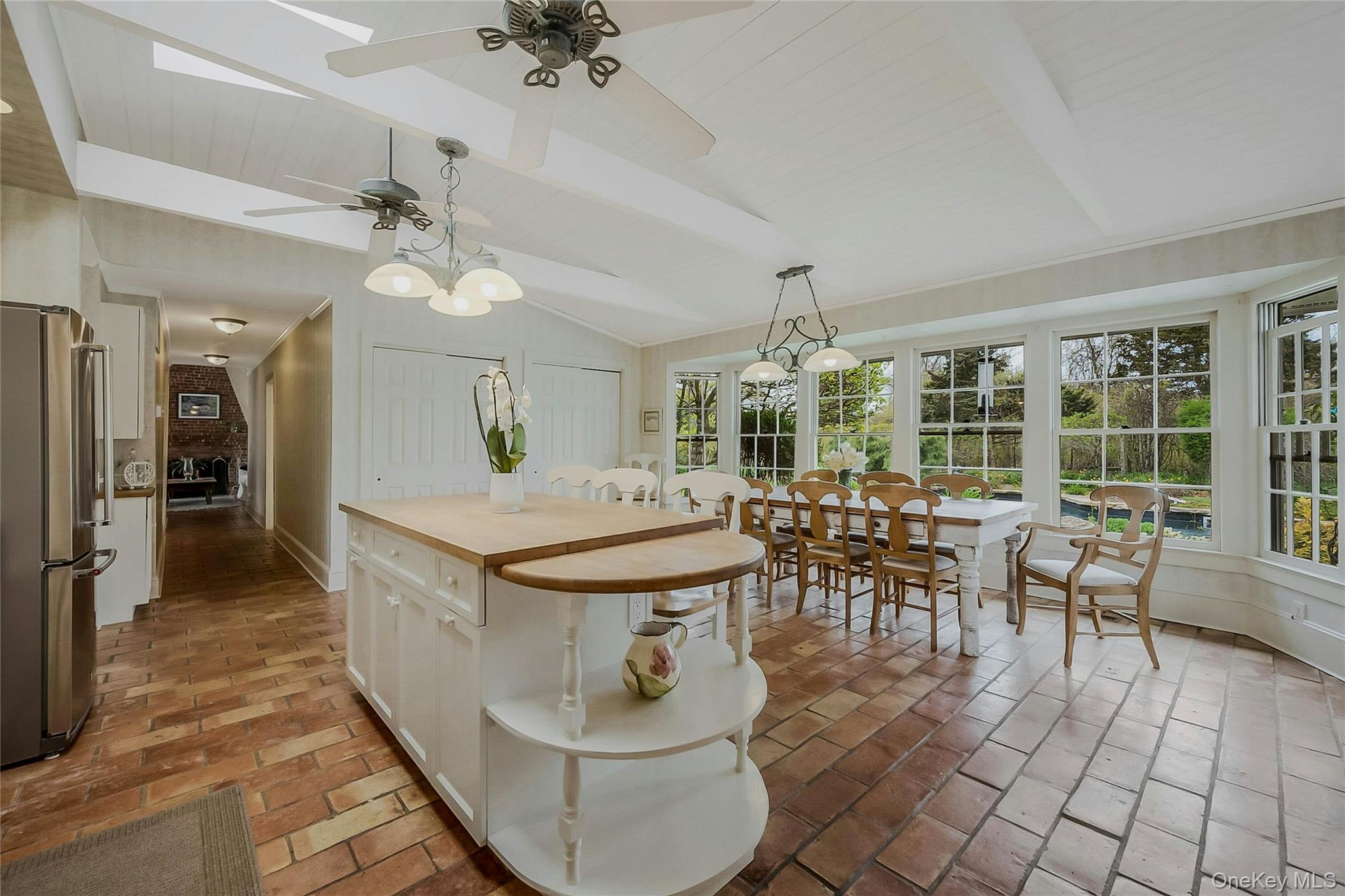 5A/5B Jessup Lane, Quogue, NY 11959