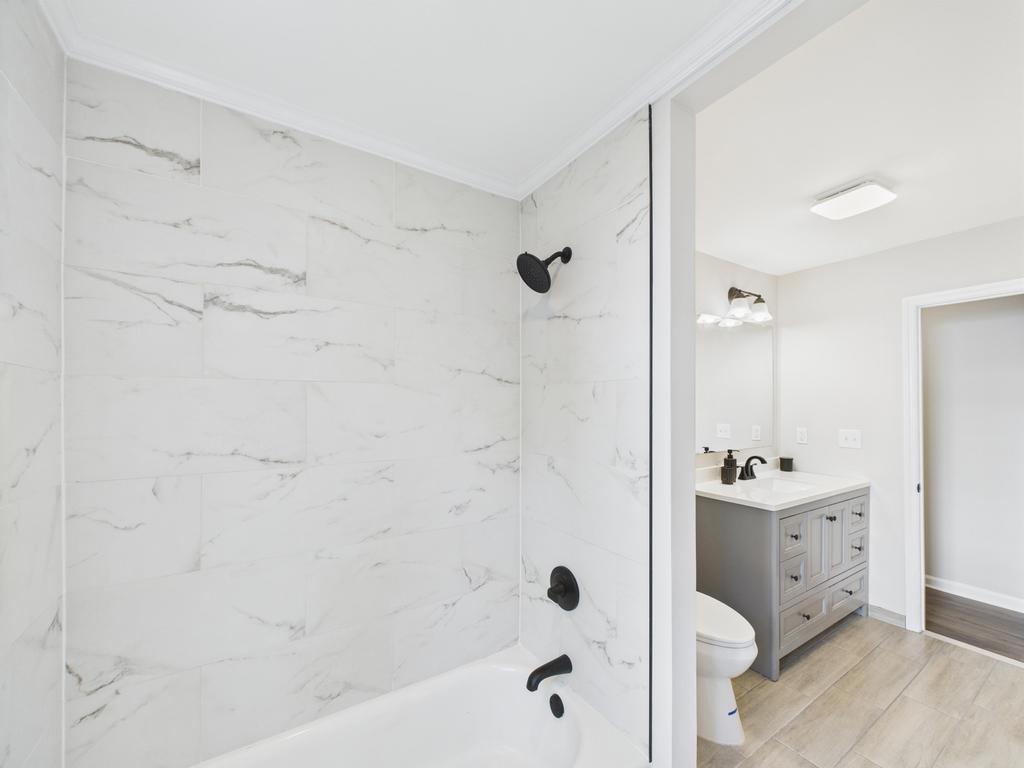 349 E Main Street, Centerport, NY 11721