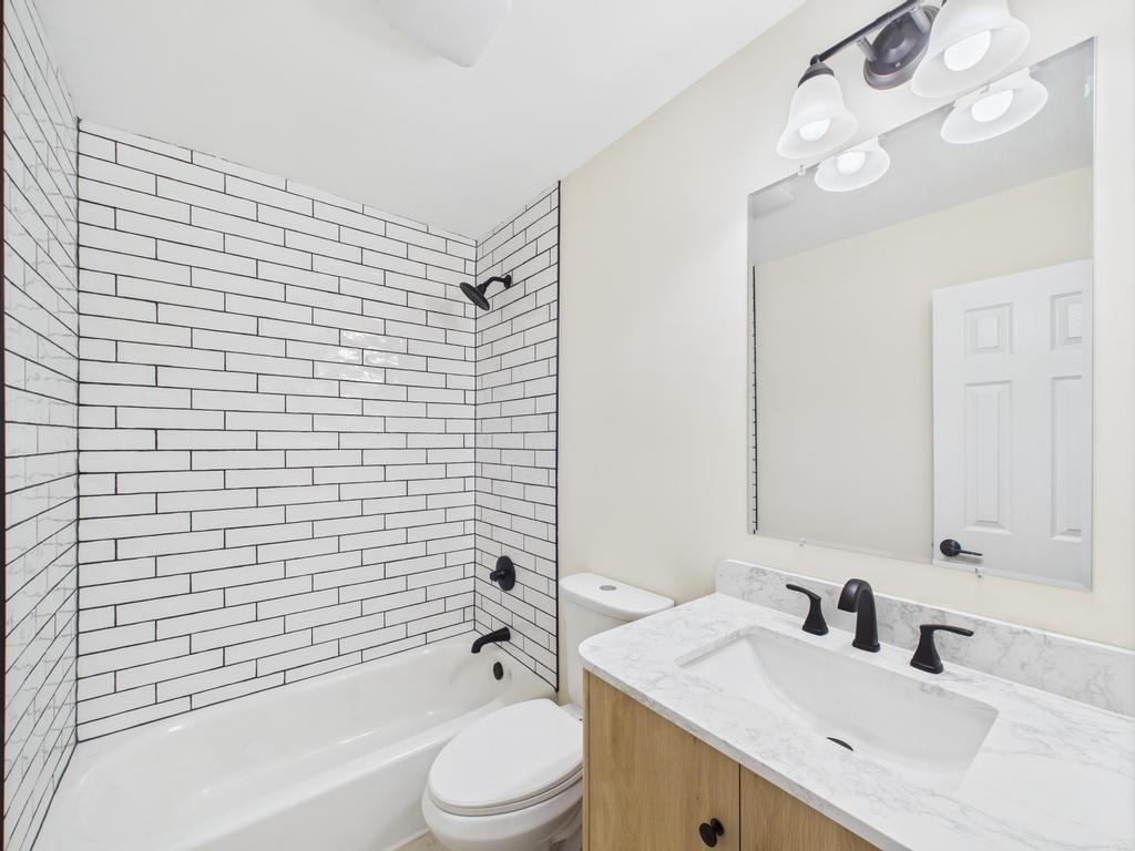 349 E Main Street, Centerport, NY 11721