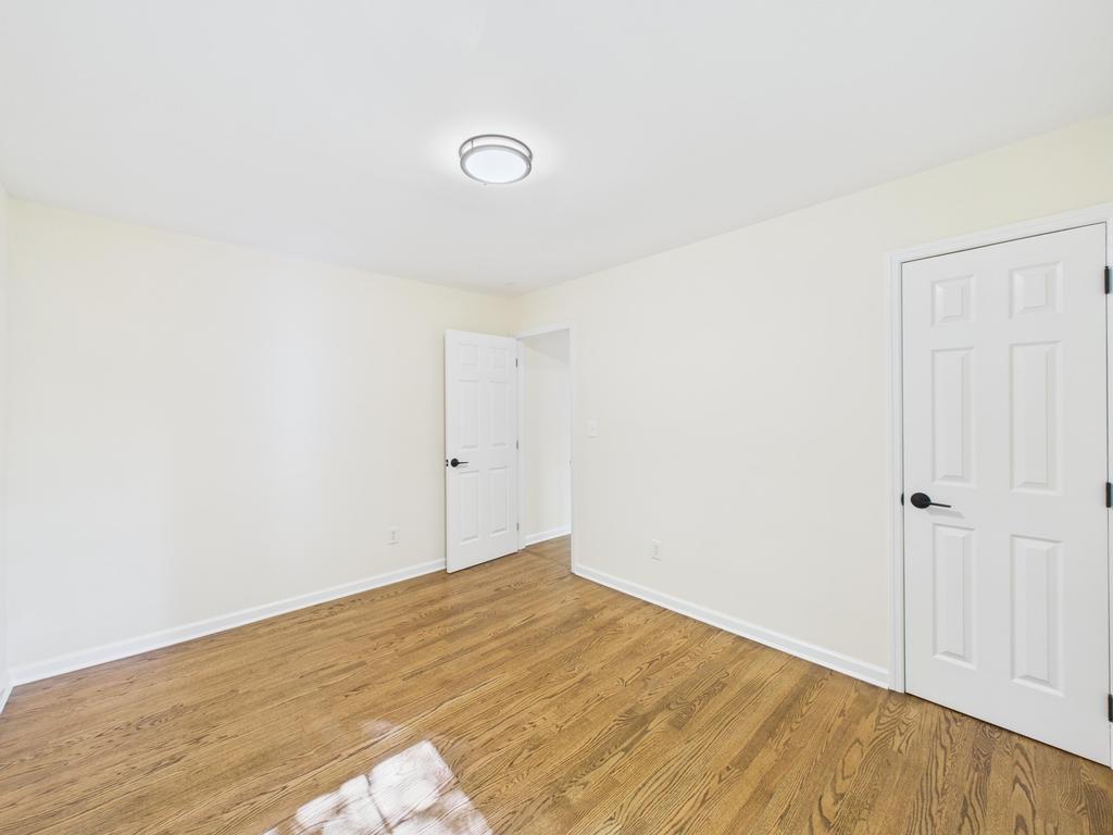 349 E Main Street, Centerport, NY 11721