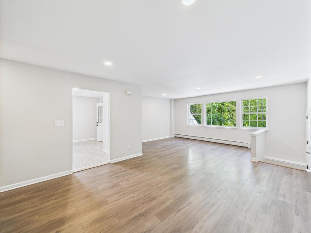 349 E Main Street, Centerport, NY 11721