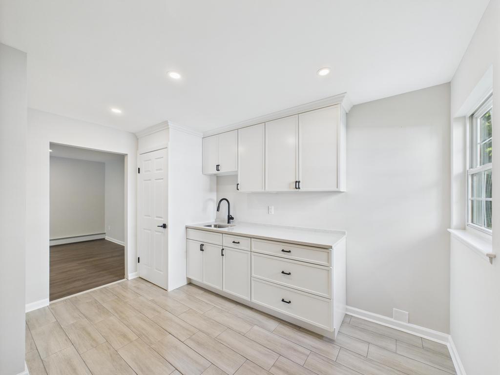 349 E Main Street, Centerport, NY 11721