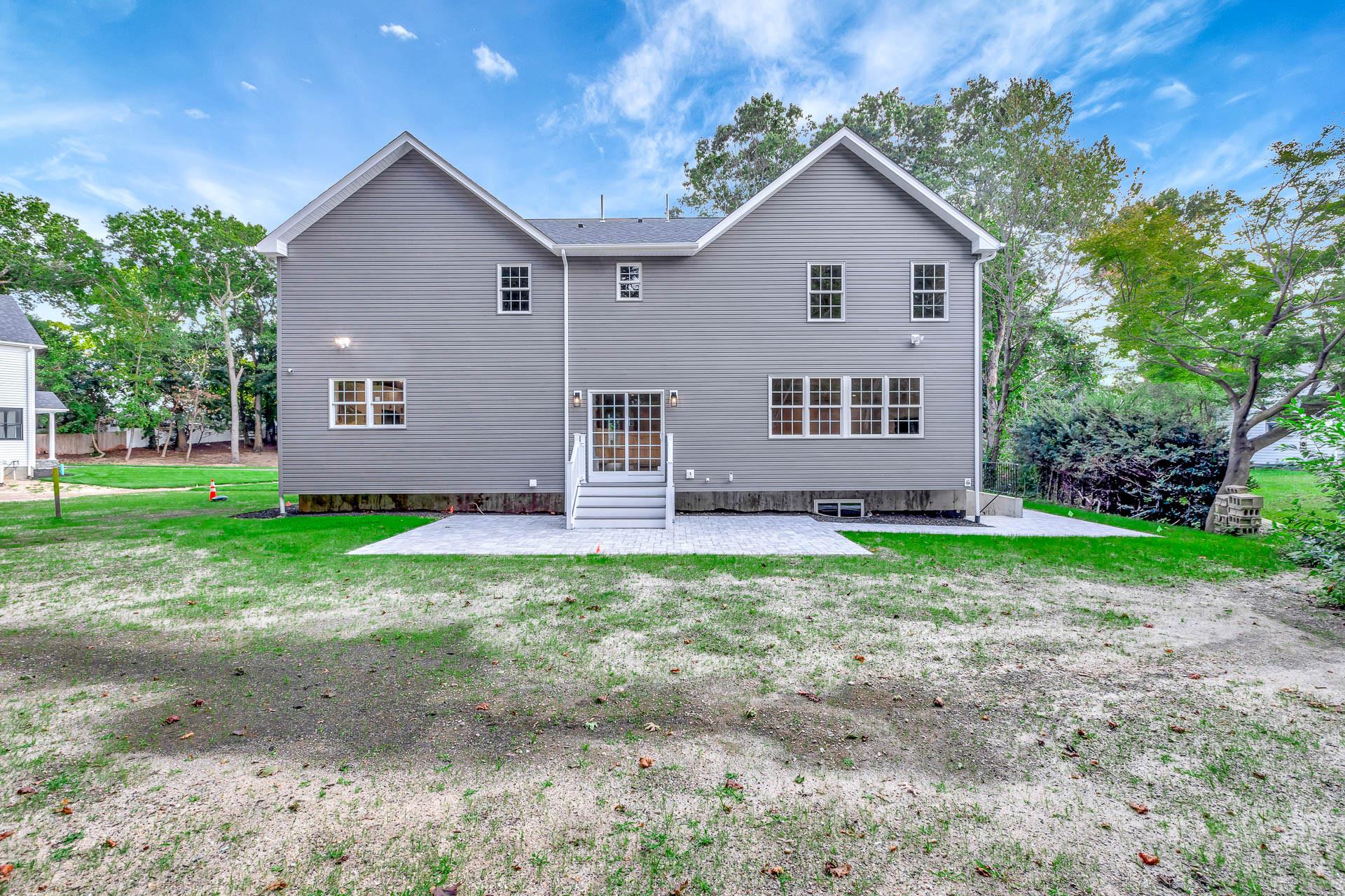 223 Townline Road, Commack, NY 11725