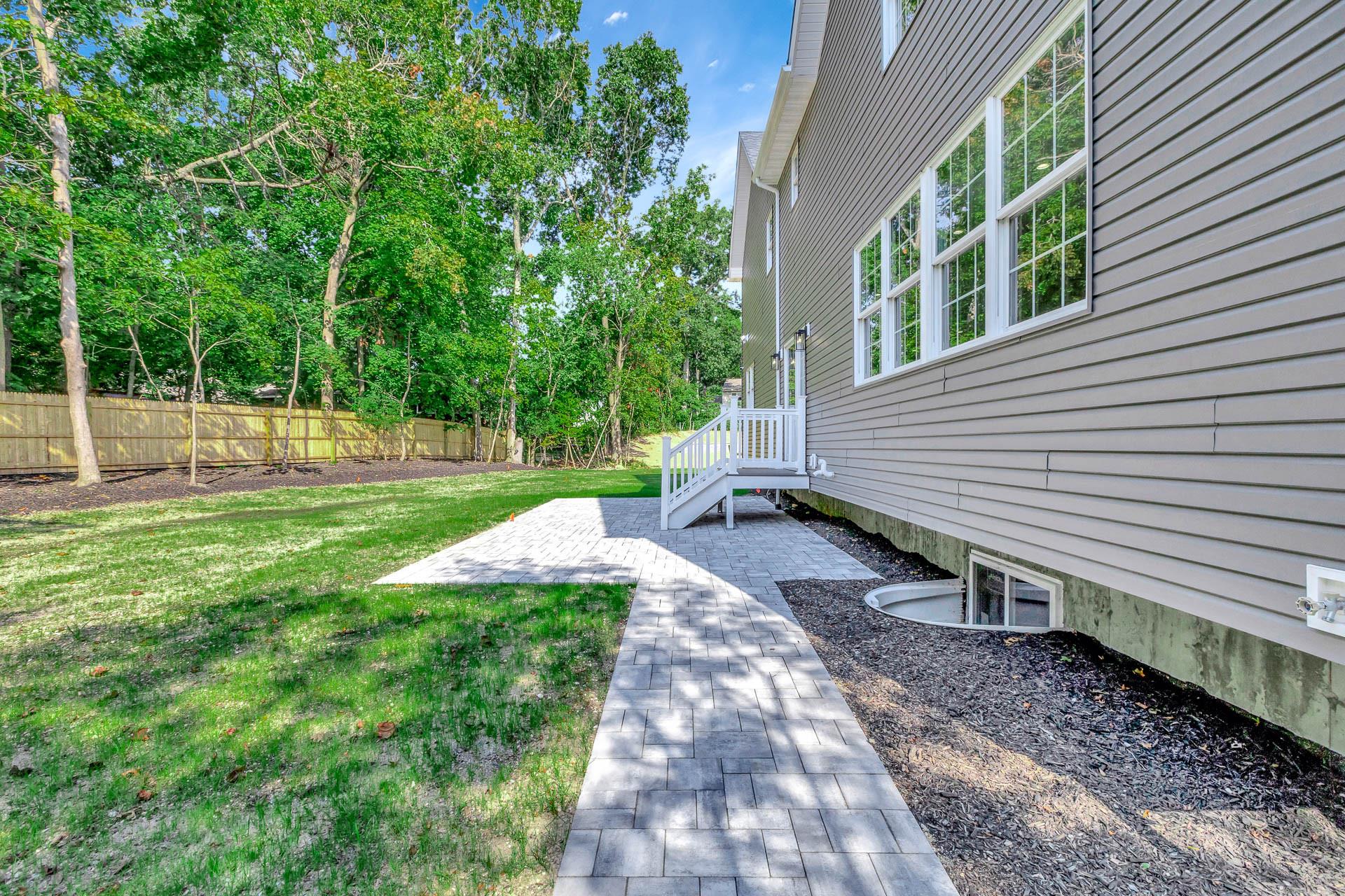 223 Townline Road, Commack, NY 11725