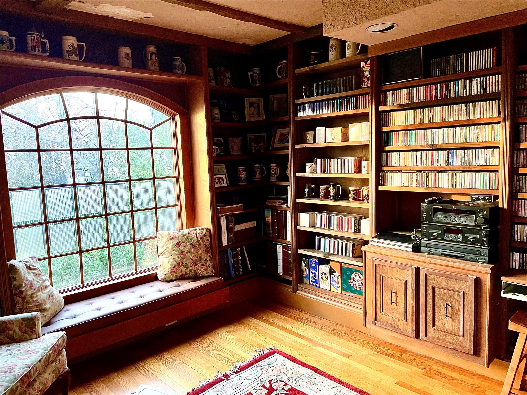 59 Sunset Road, Bay Shore, NY 11706