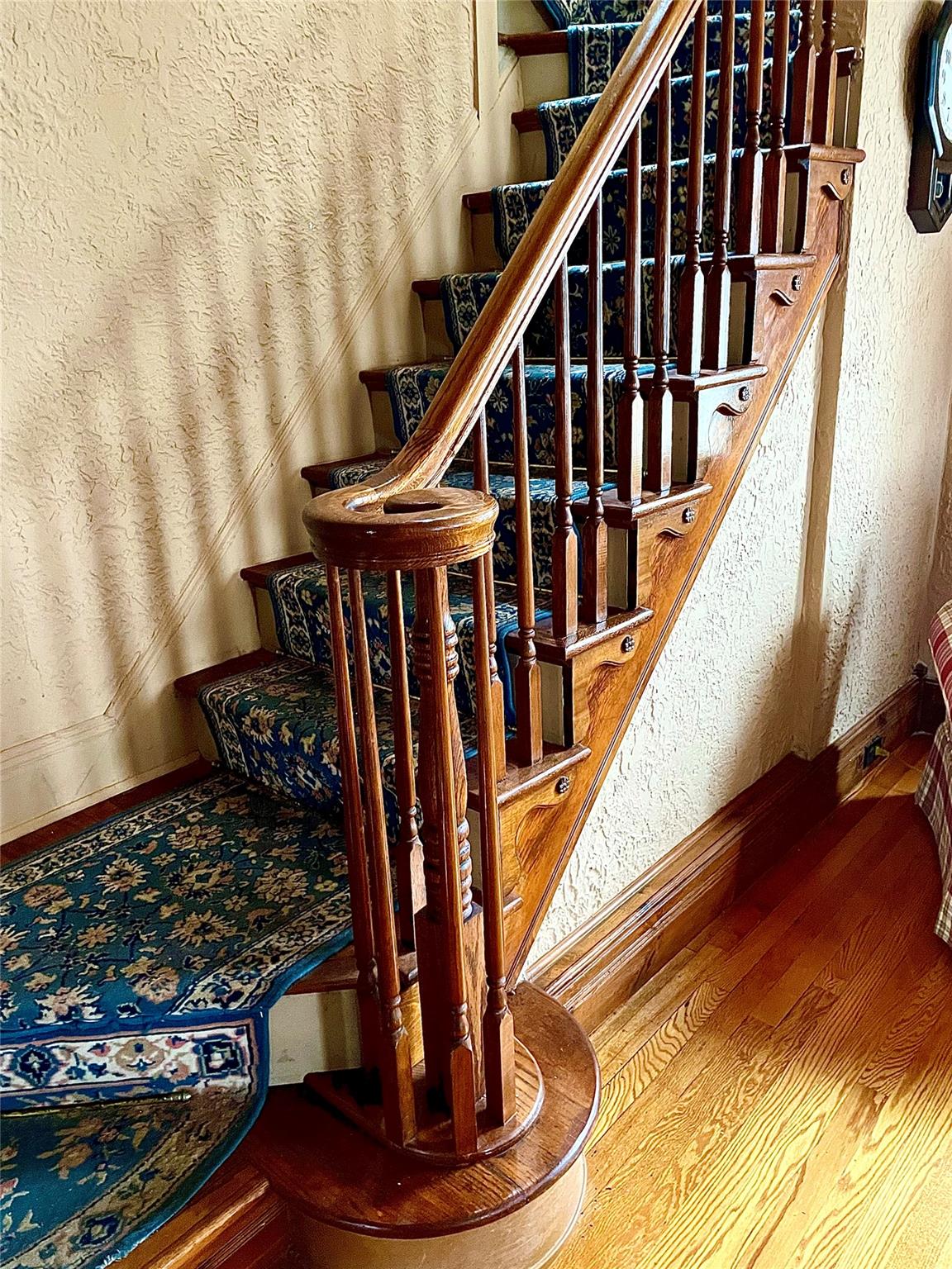 59 Sunset Road, Bay Shore, NY 11706