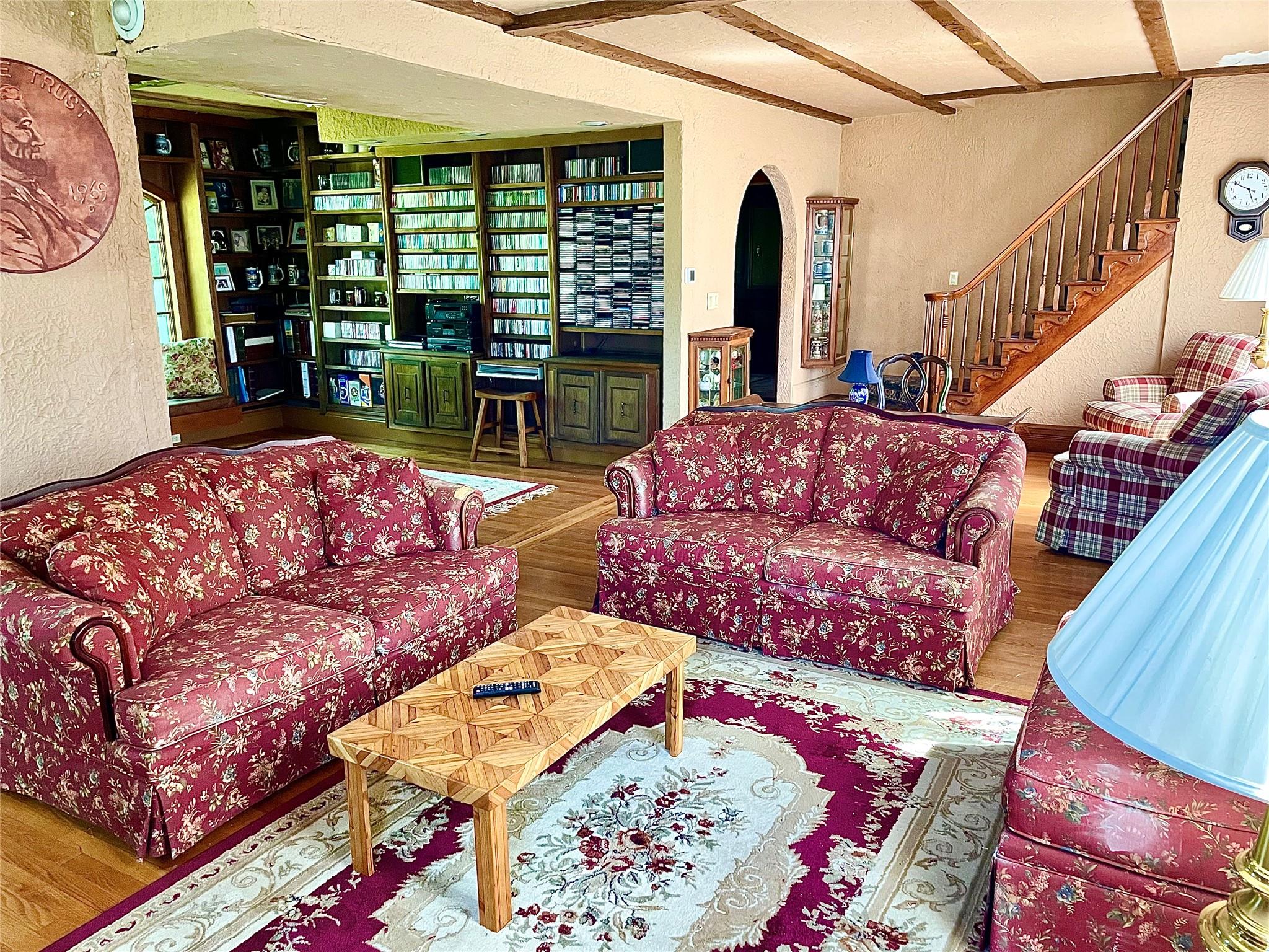 59 Sunset Road, Bay Shore, NY 11706