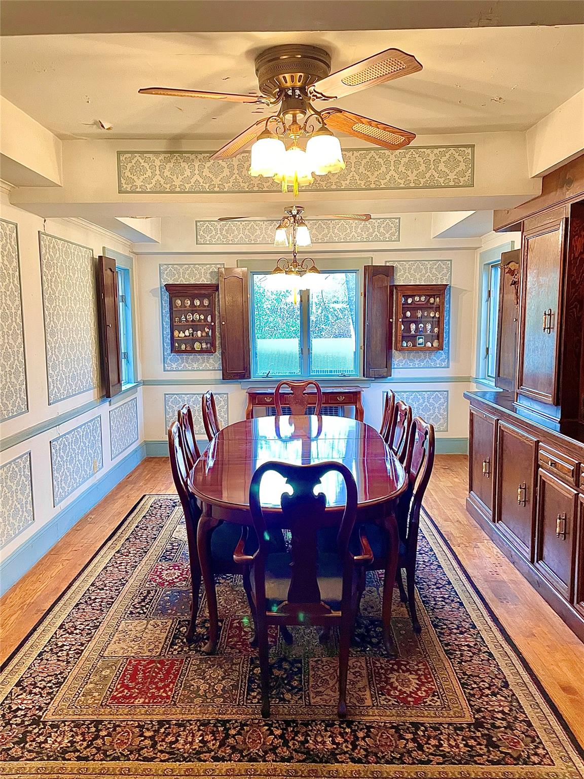 59 Sunset Road, Bay Shore, NY 11706