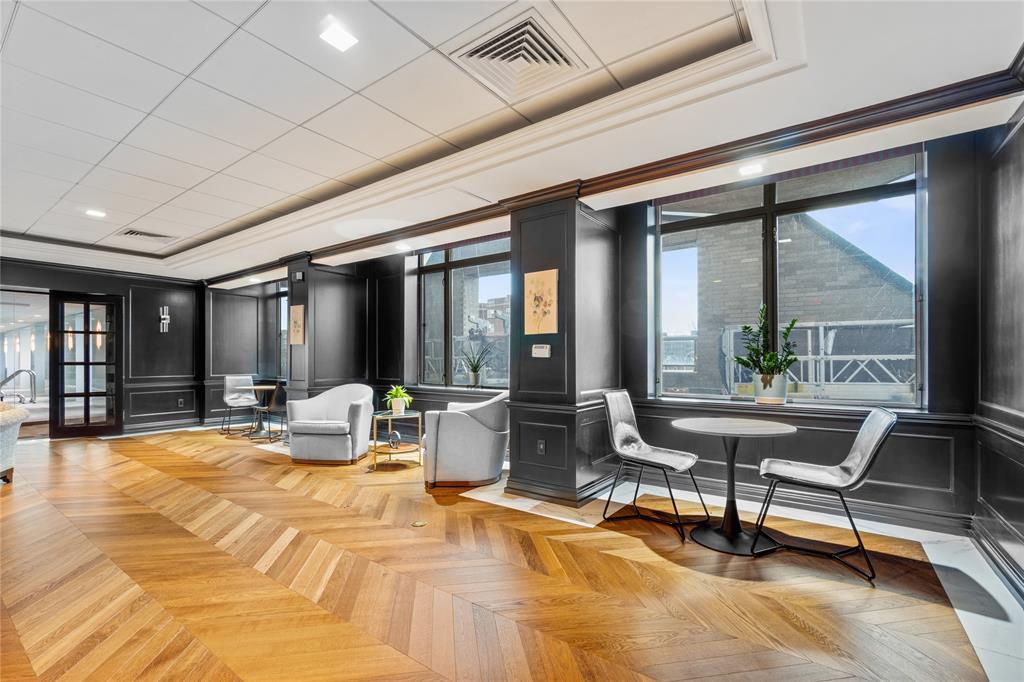 112-01 ,17H Queens Blvd, Forest Hills, NY 11375