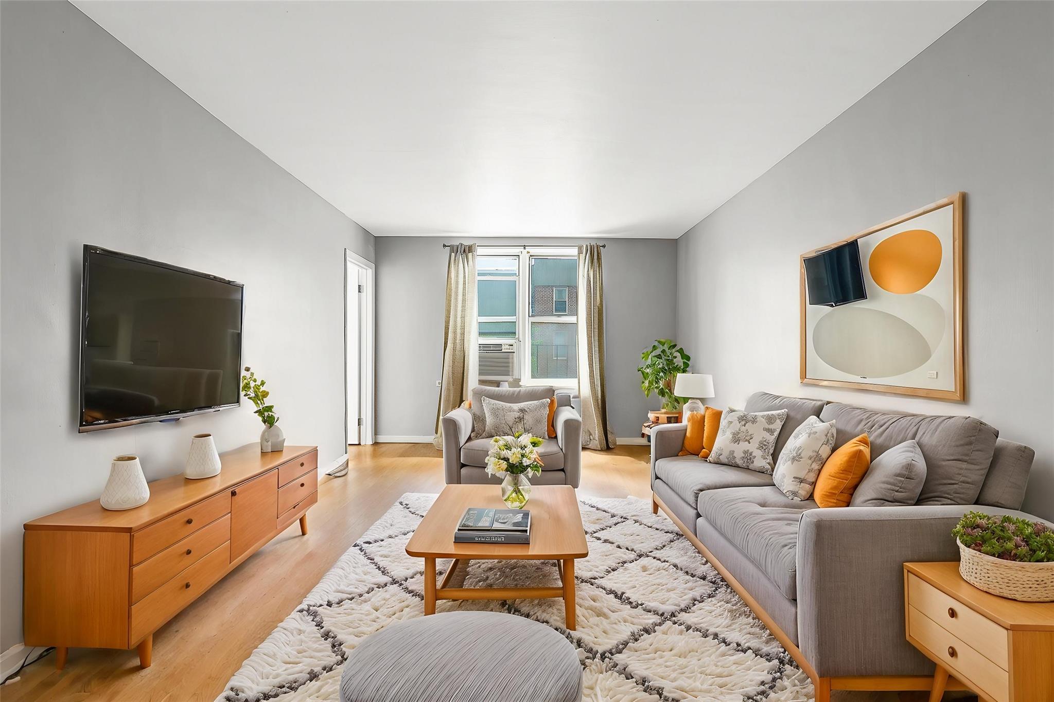 67-30 Clyde Street # 6W, Forest Hills, NY 11375