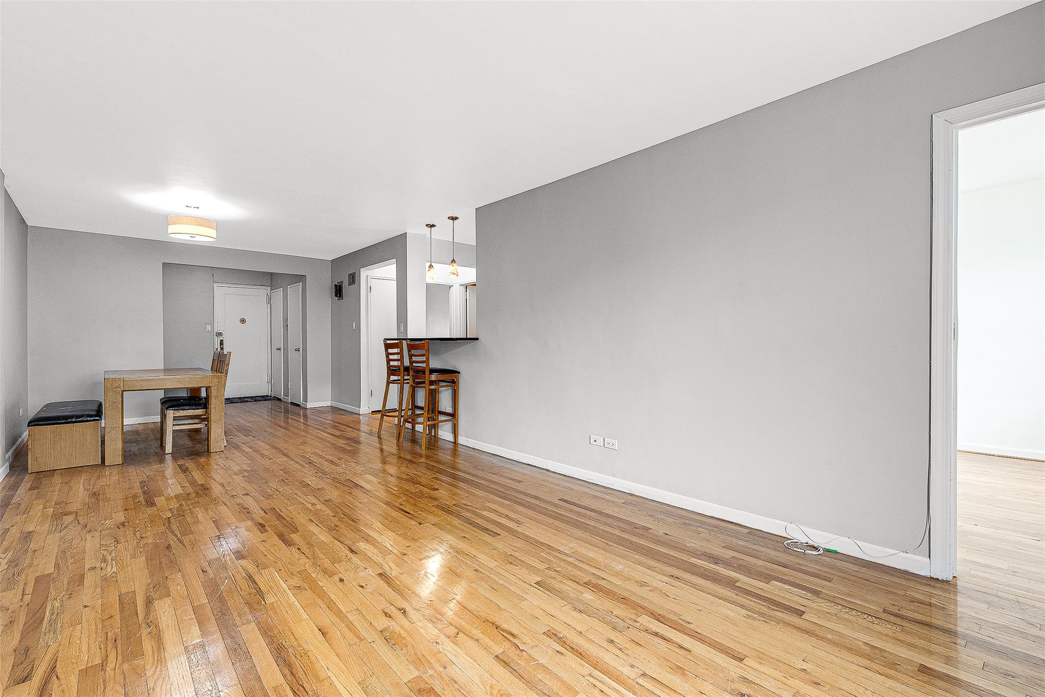 67-30 Clyde Street # 6W, Forest Hills, NY 11375