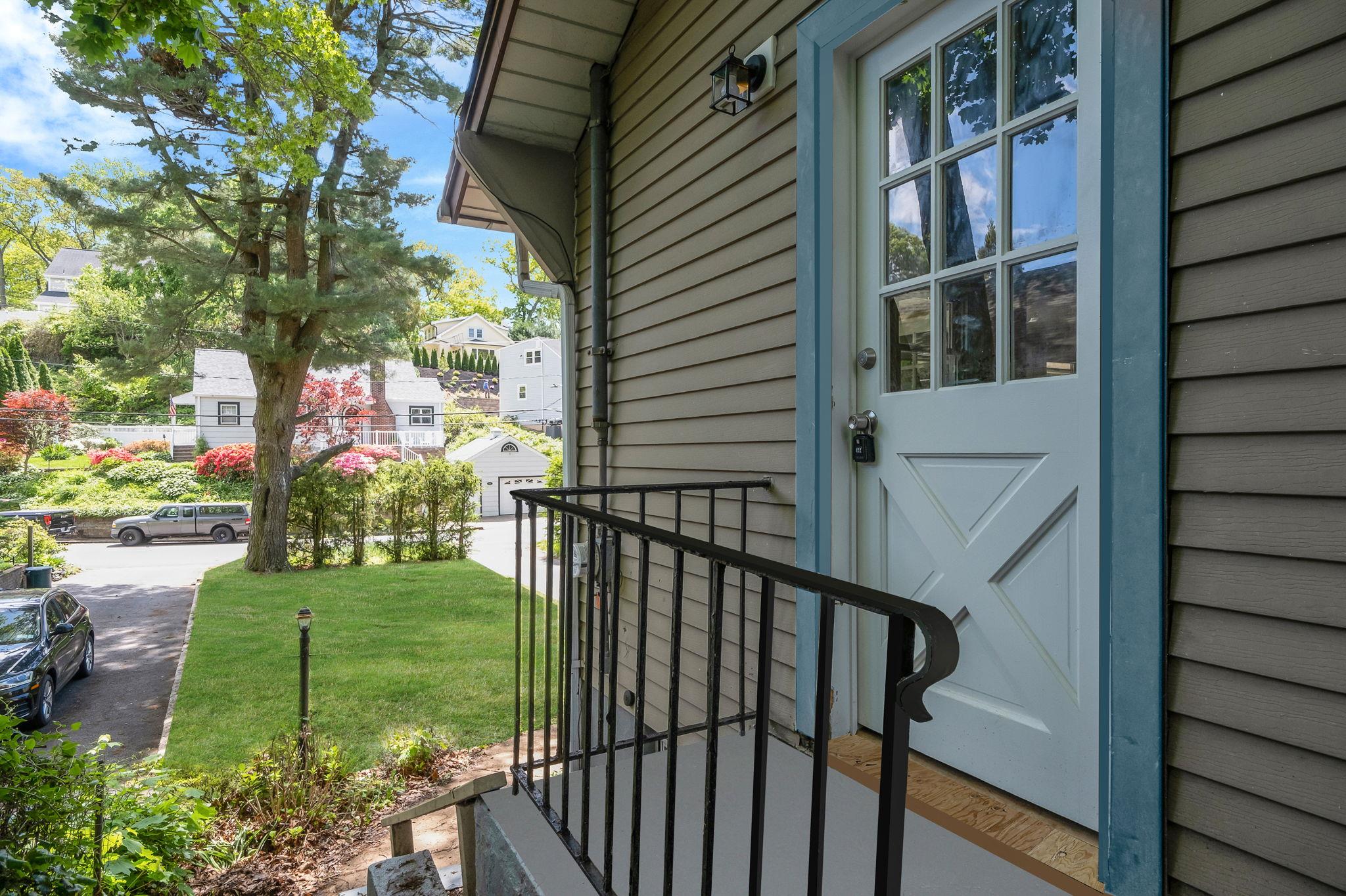 45 Abbott Drive, Halesite, NY 11743