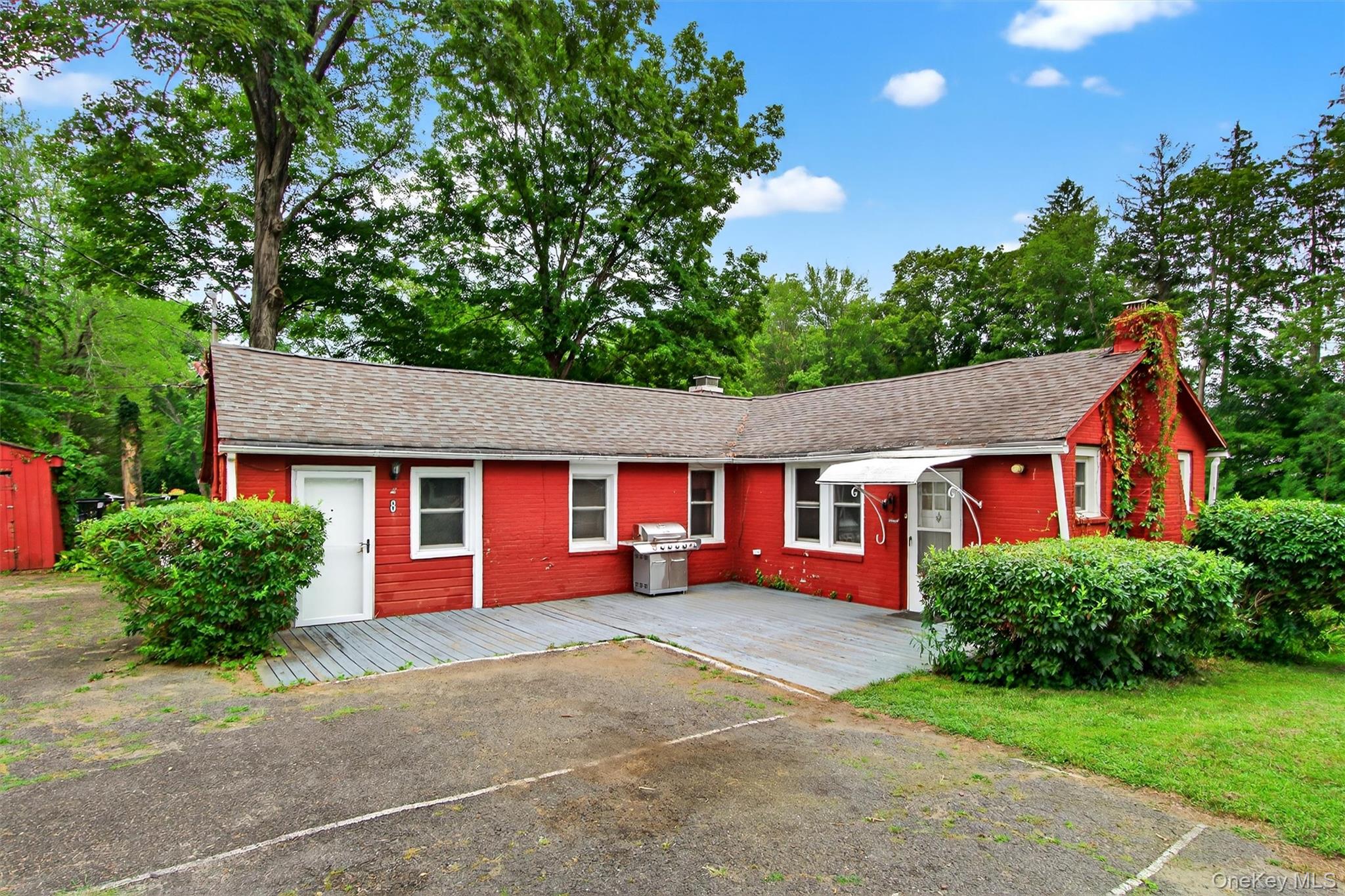 8 Peach Lake Drive, North Salem, NY 10560