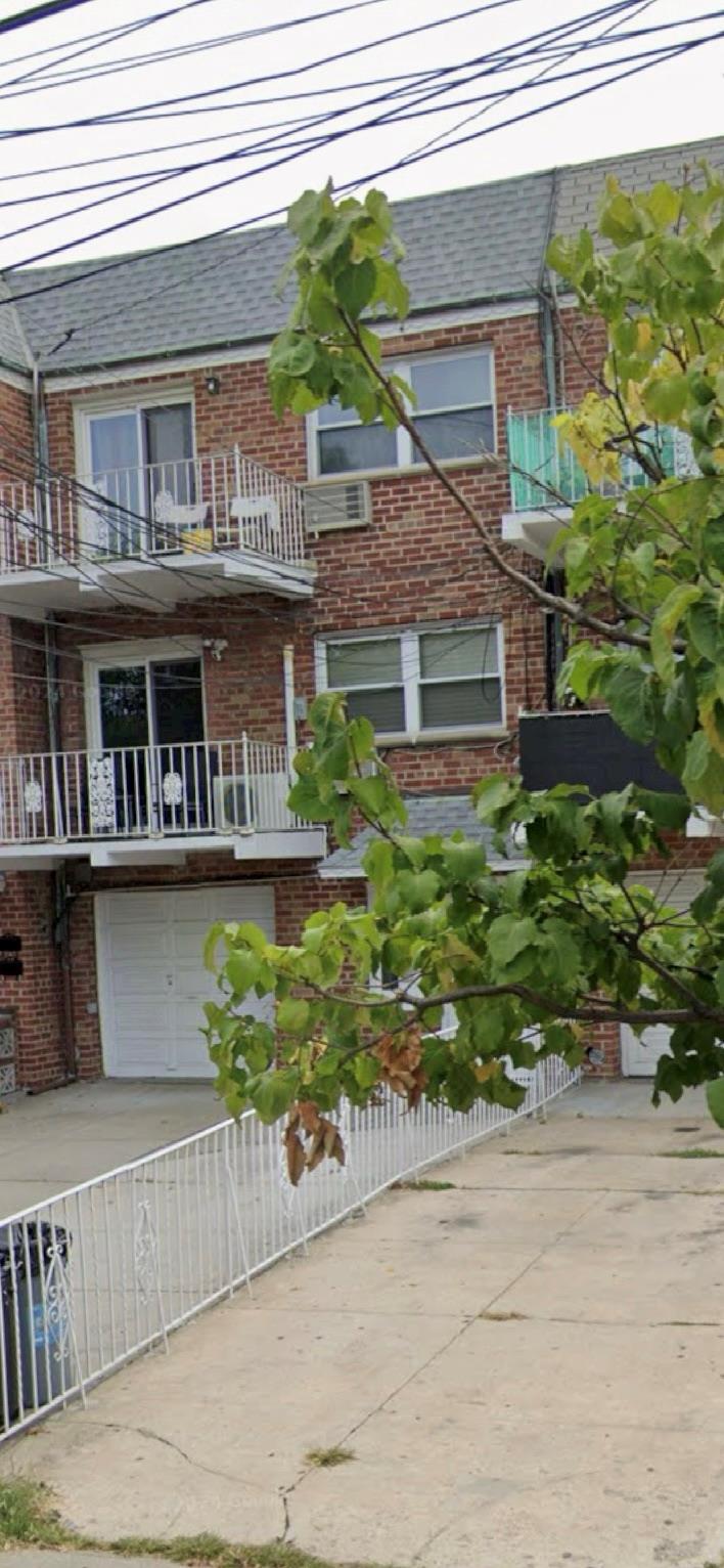 58-11 74th Street # 1F, Middle Village, NY 11379