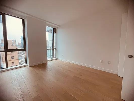 134-37 35th Avenue # 8G, Flushing, NY 11354