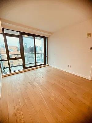 134-37 35th Avenue # 8G, Flushing, NY 11354