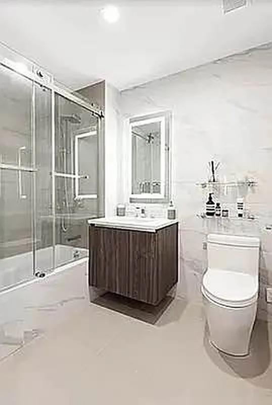 134-37 35th Avenue # 8G, Flushing, NY 11354