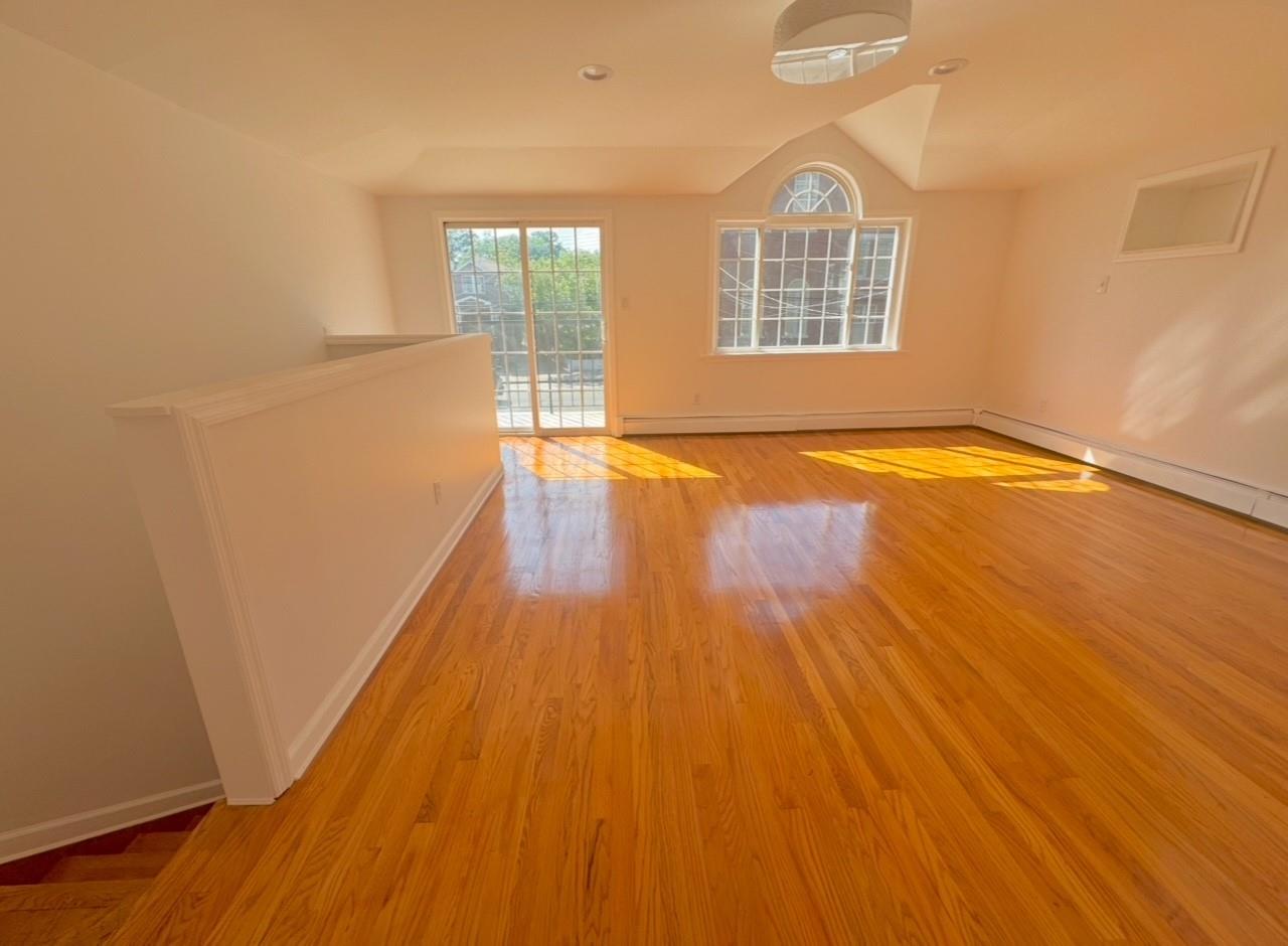 10465 Springfield Boulevard, Queens Village, NY 11429