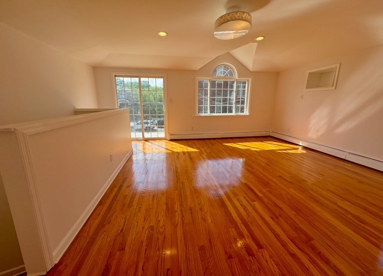 10465 Springfield Boulevard, Queens Village, NY 11429