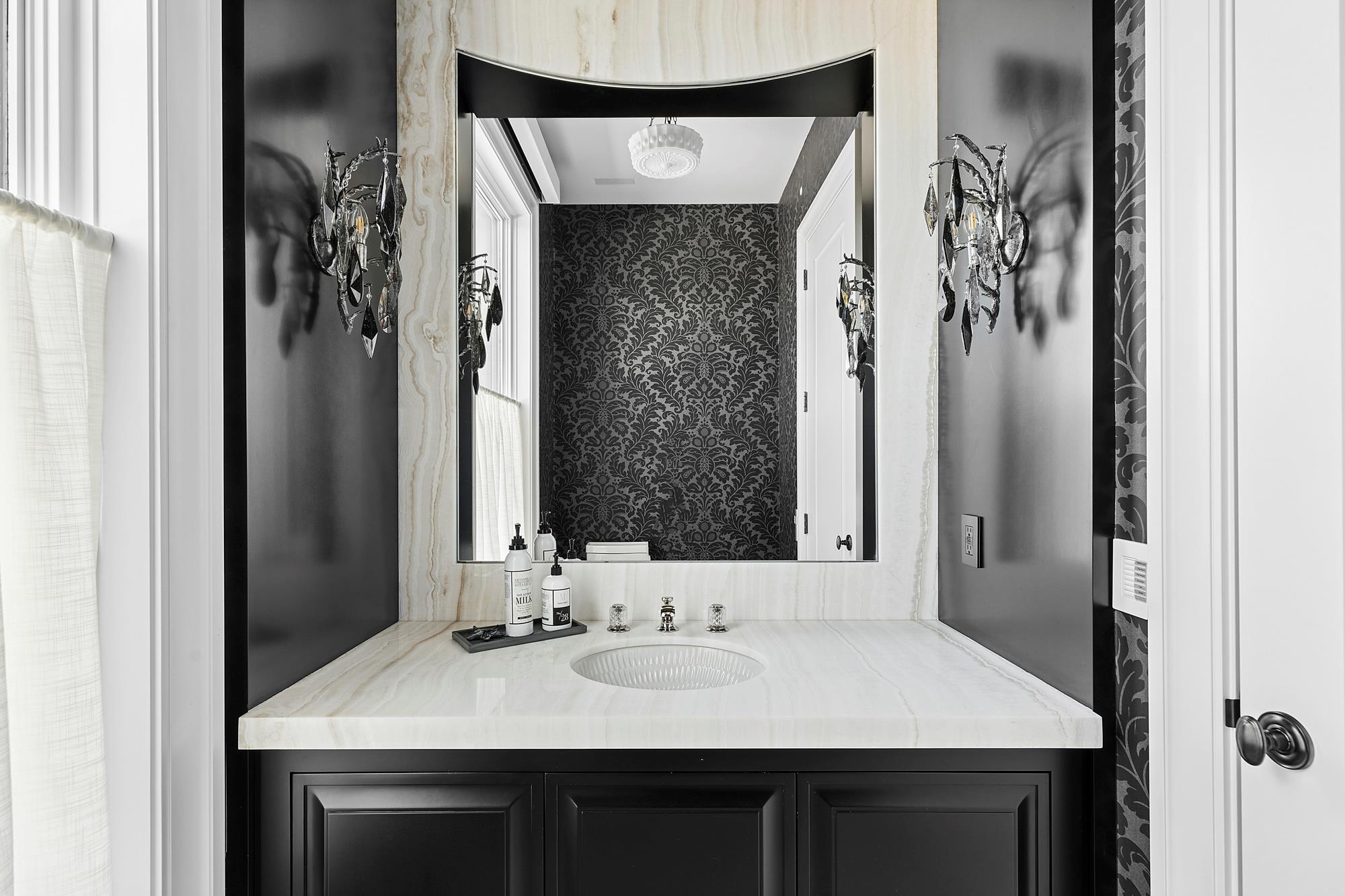 34 Westbridge Road, Westhampton Beach, NY 11978