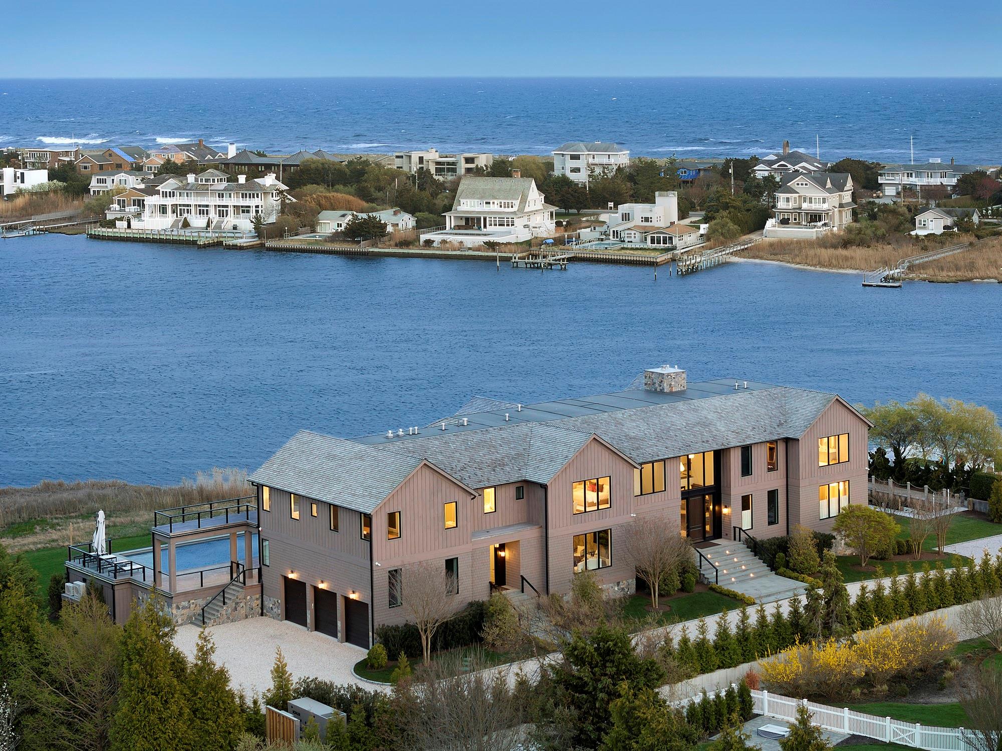 34 Westbridge Road, Westhampton Beach, NY 11978