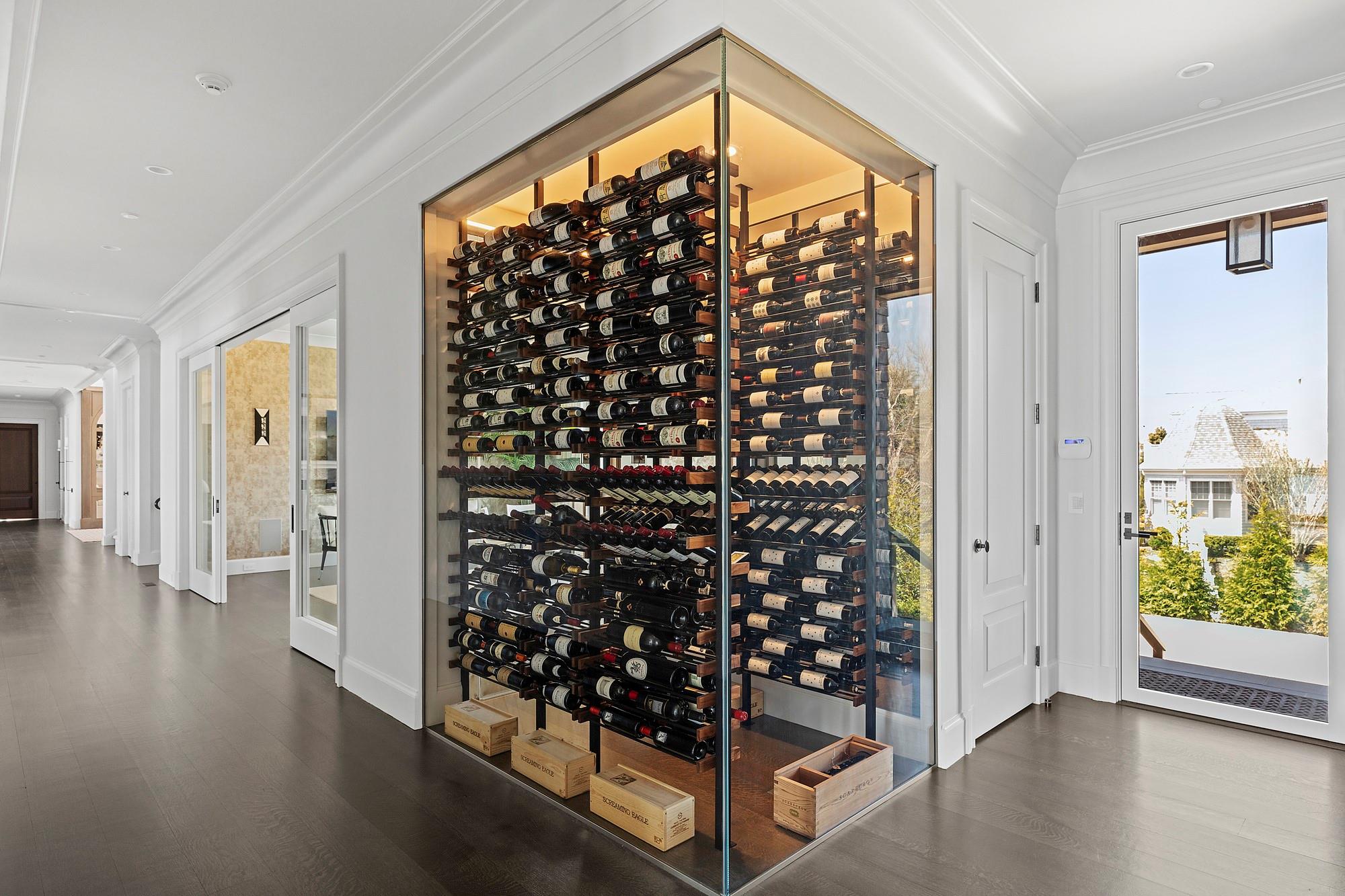 34 Westbridge Road, Westhampton Beach, NY 11978