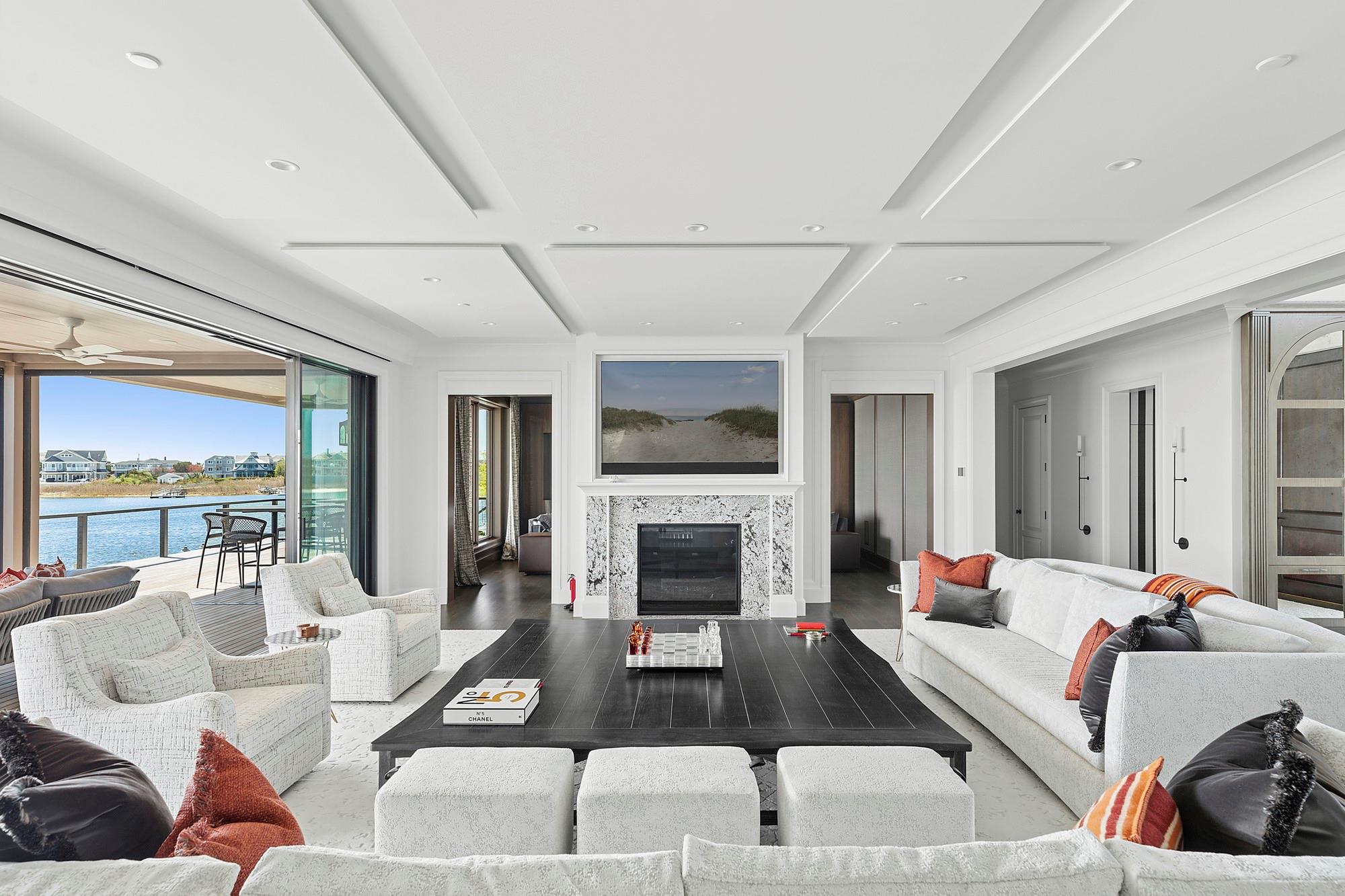 34 Westbridge Road, Westhampton Beach, NY 11978