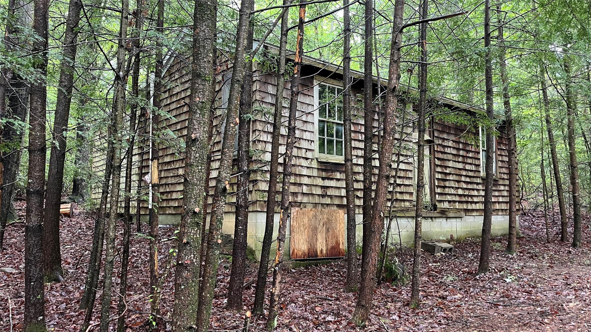 14 Saw Pitt Road, Kerhonkson, NY 12446