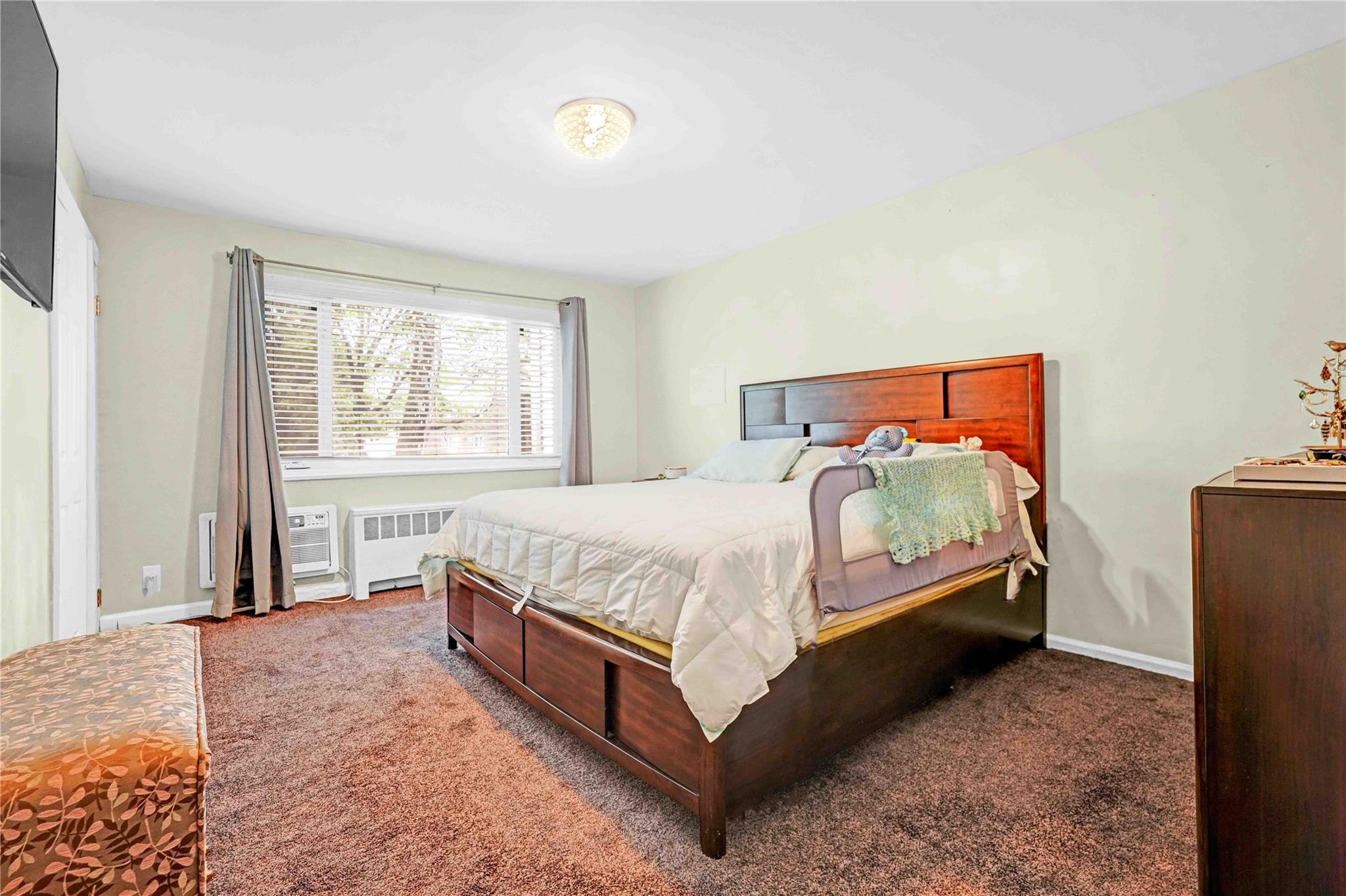 13-10 212th Street # 118, Bayside, NY 11360