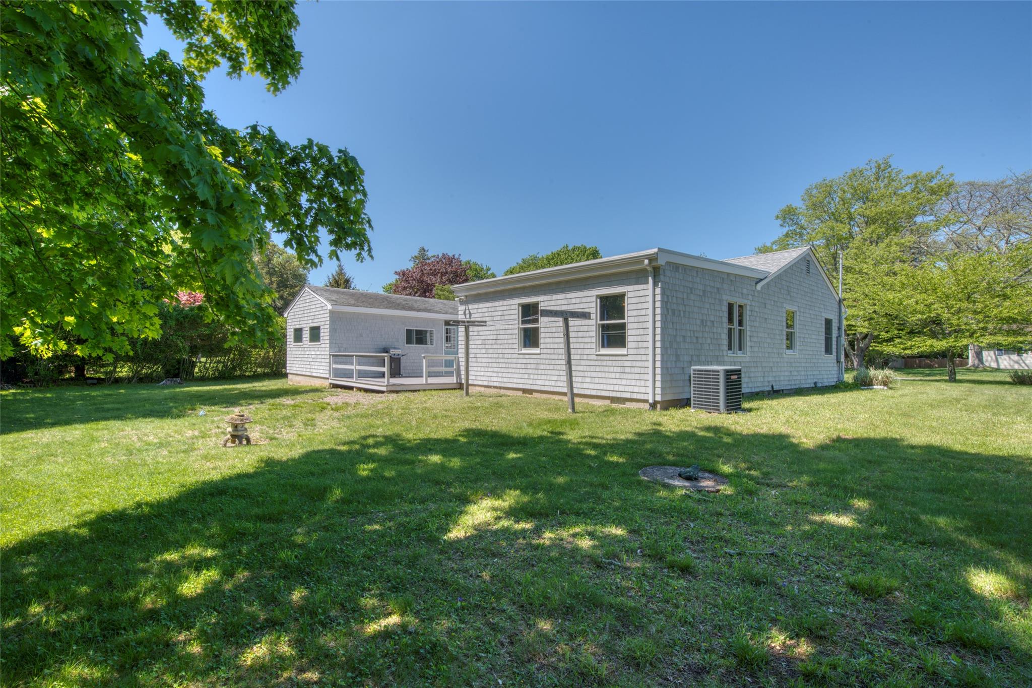 31 Bayberry Lane, Sag Harbor, NY 11963