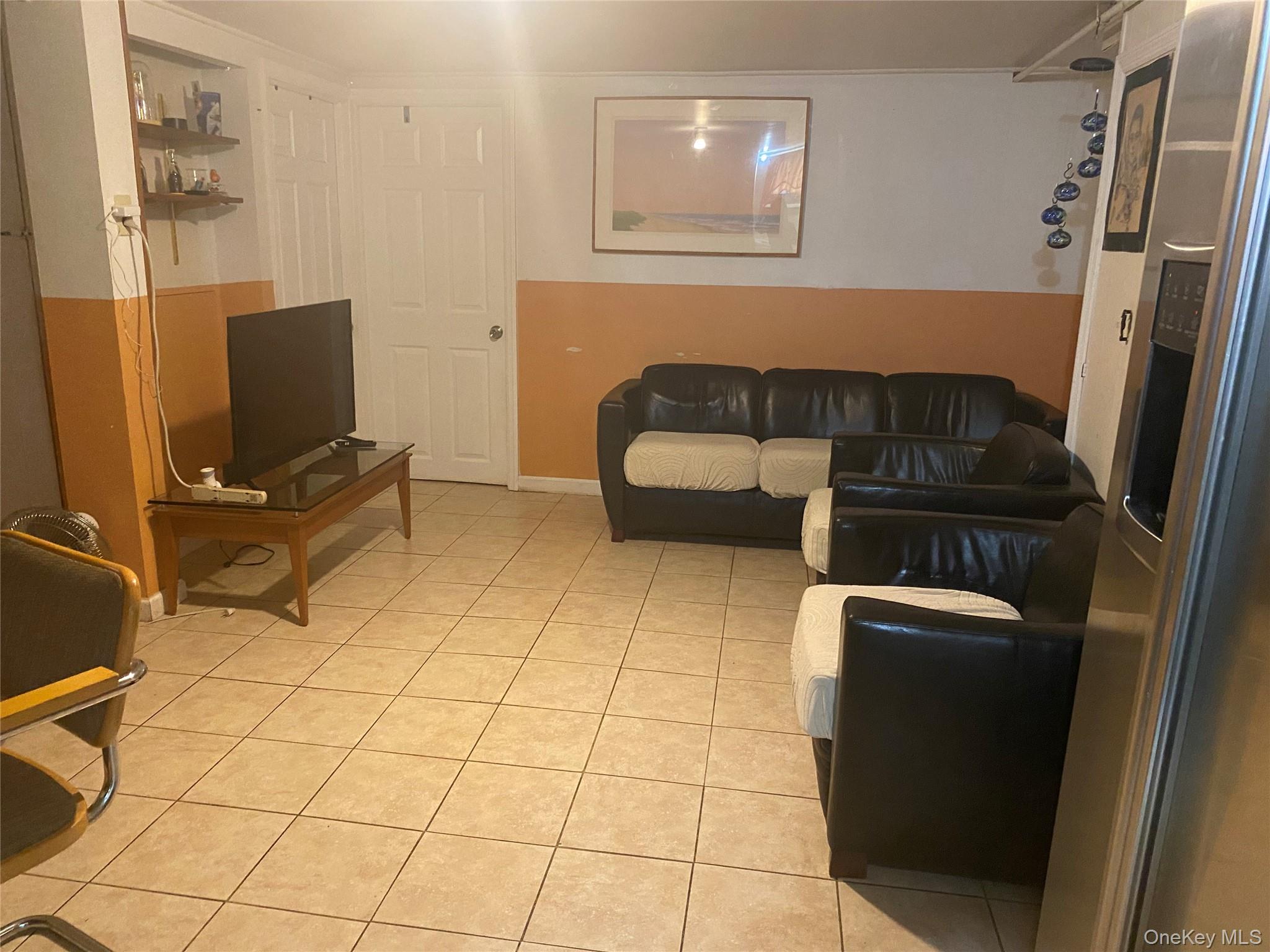 204 Beech Street, Valley Stream, NY 11580