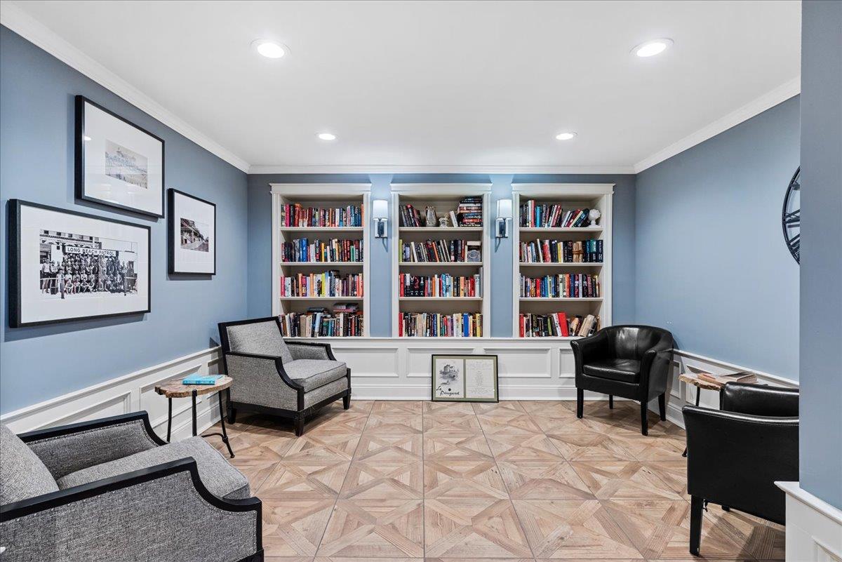 700 Shore Rd # 7EE, Long Beach, NY 11561