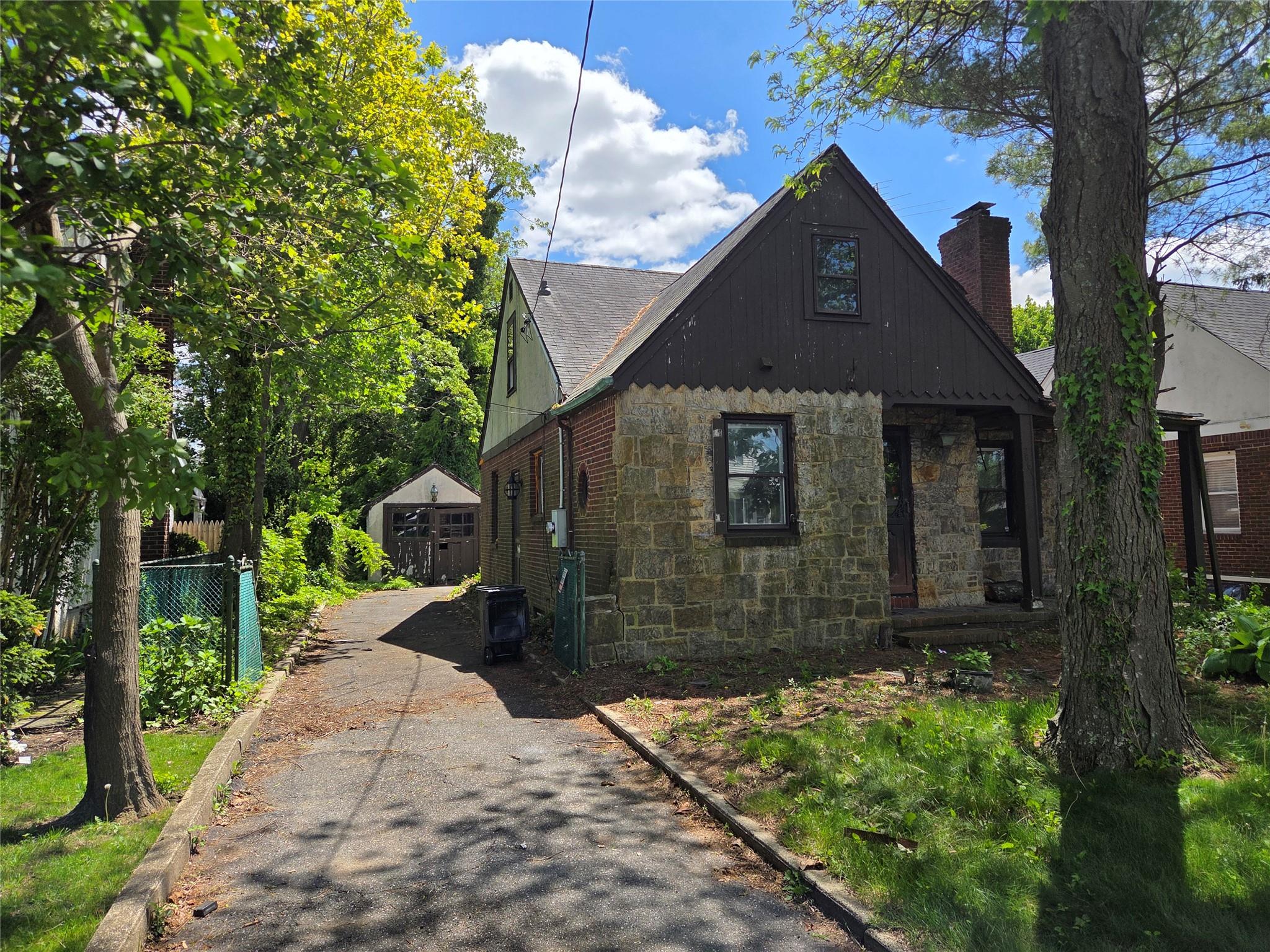 2861 Willard Avenue, Oceanside, NY 11572