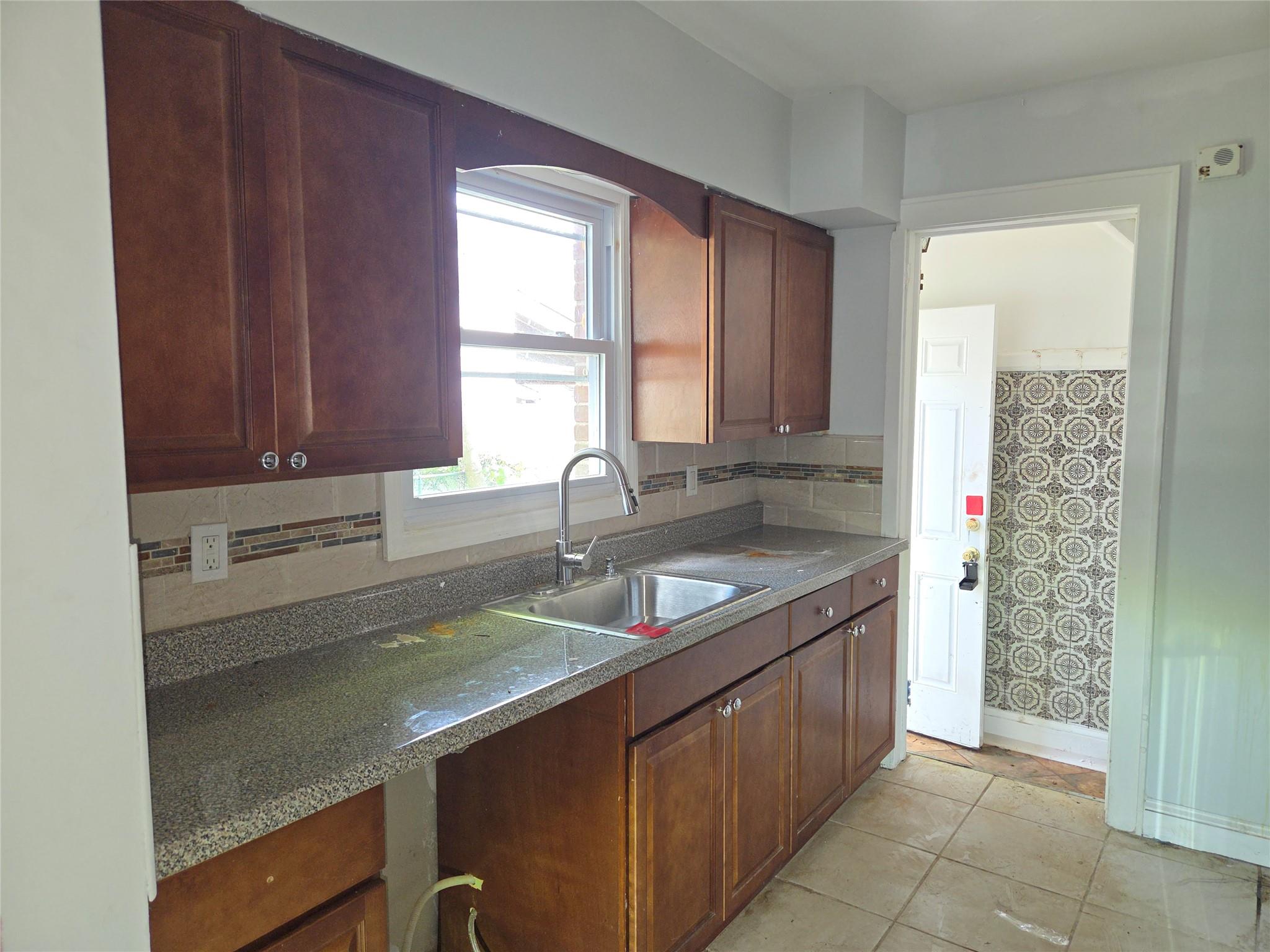 2861 Willard Avenue, Oceanside, NY 11572