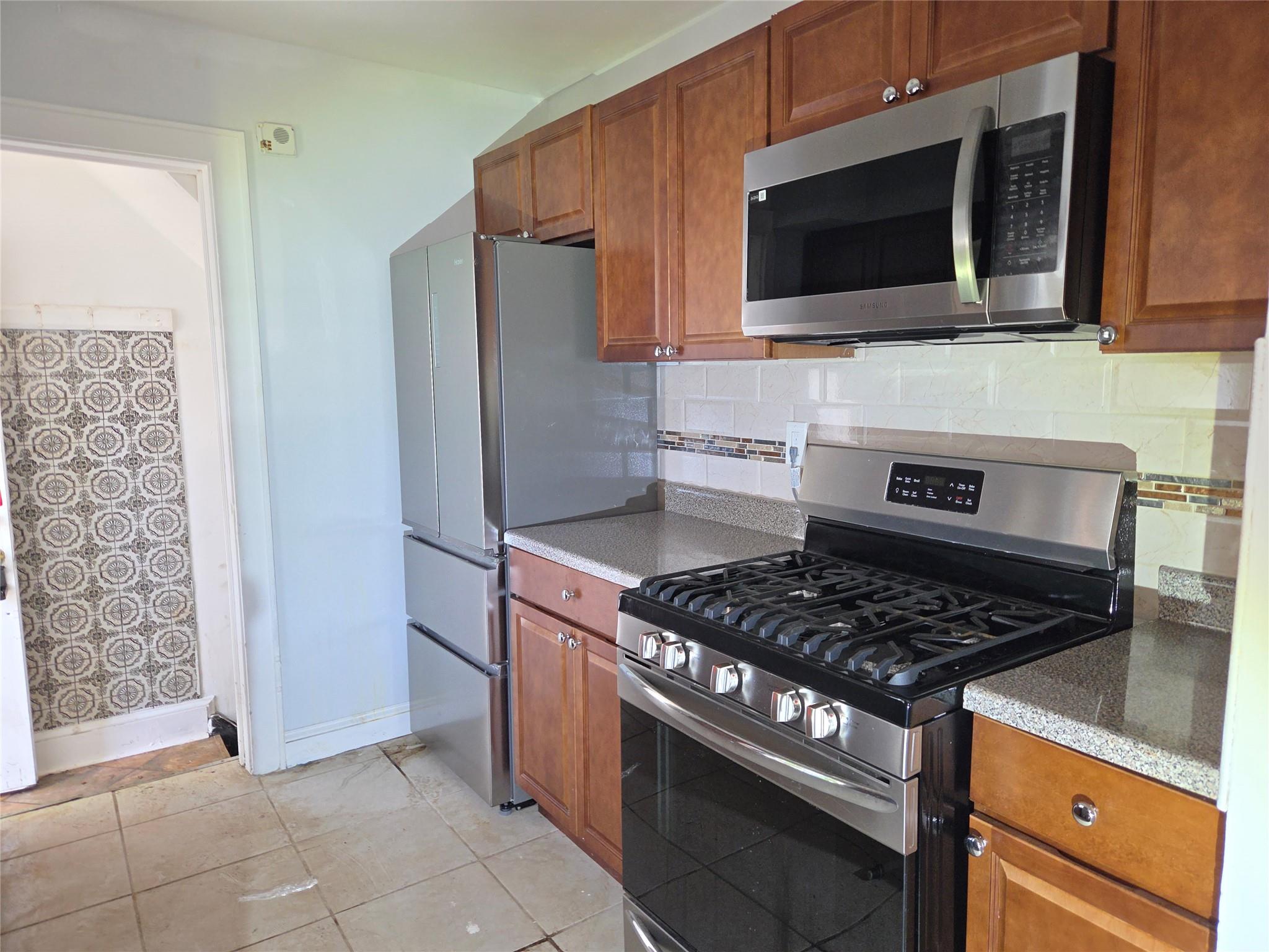 2861 Willard Avenue, Oceanside, NY 11572