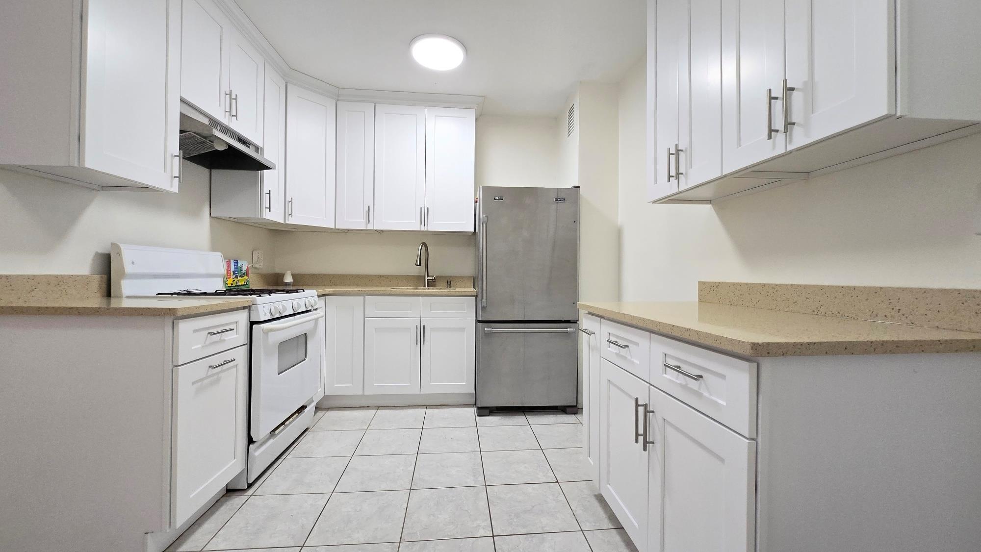 160-10 89 Avenue # 9A, Jamaica, NY 11432