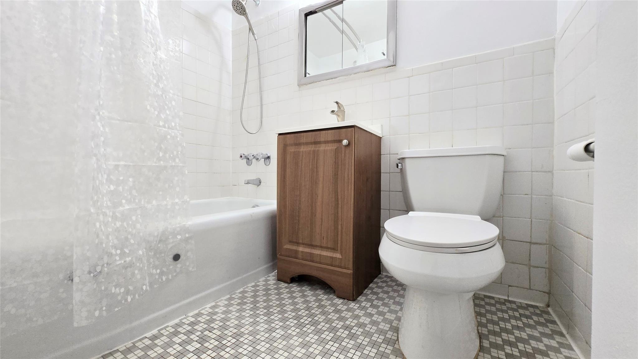 160-10 89 Avenue # 9A, Jamaica, NY 11432