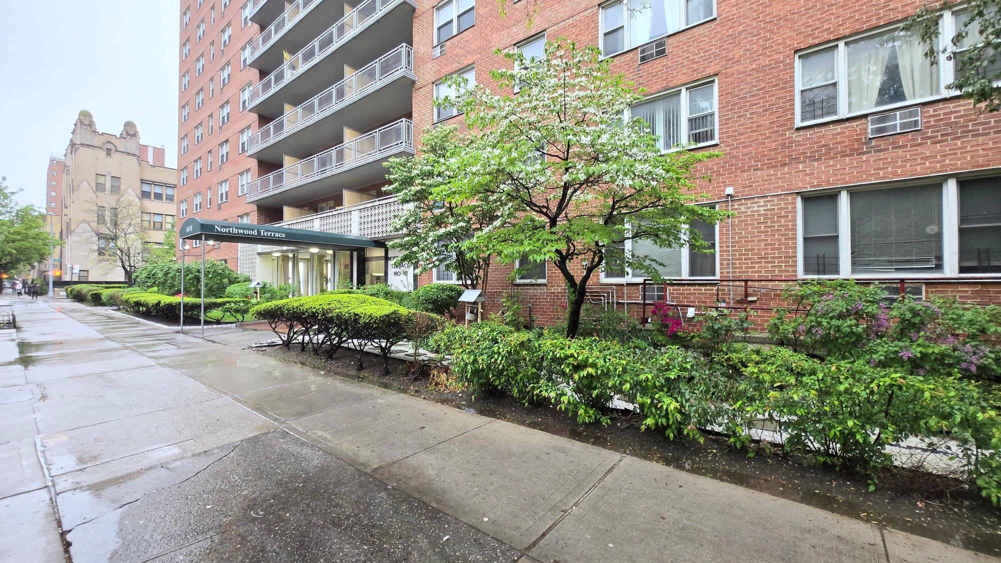 160-10 89 Avenue # 9A, Jamaica, NY 11432
