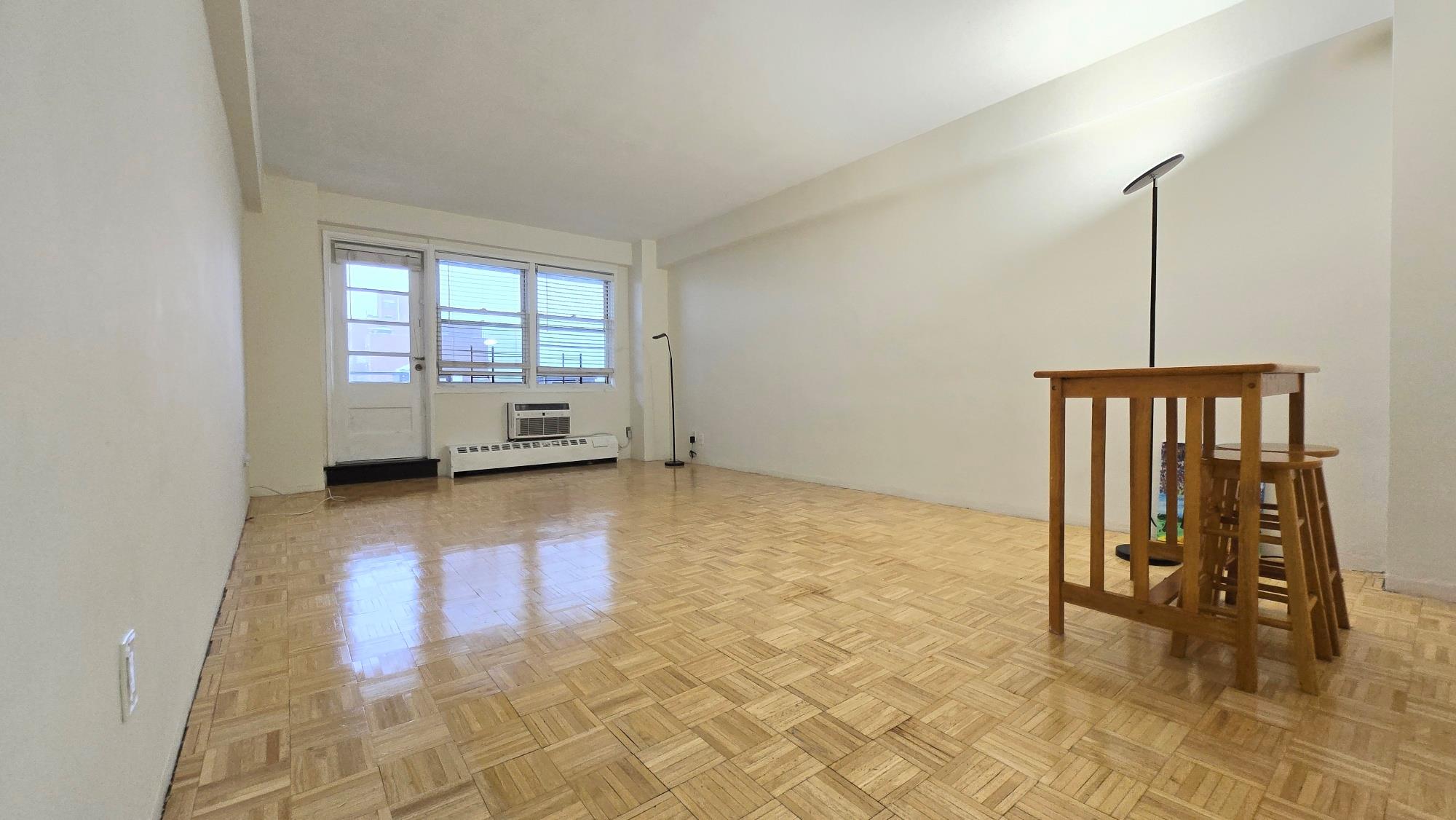 160-10 89 Avenue # 9A, Jamaica, NY 11432