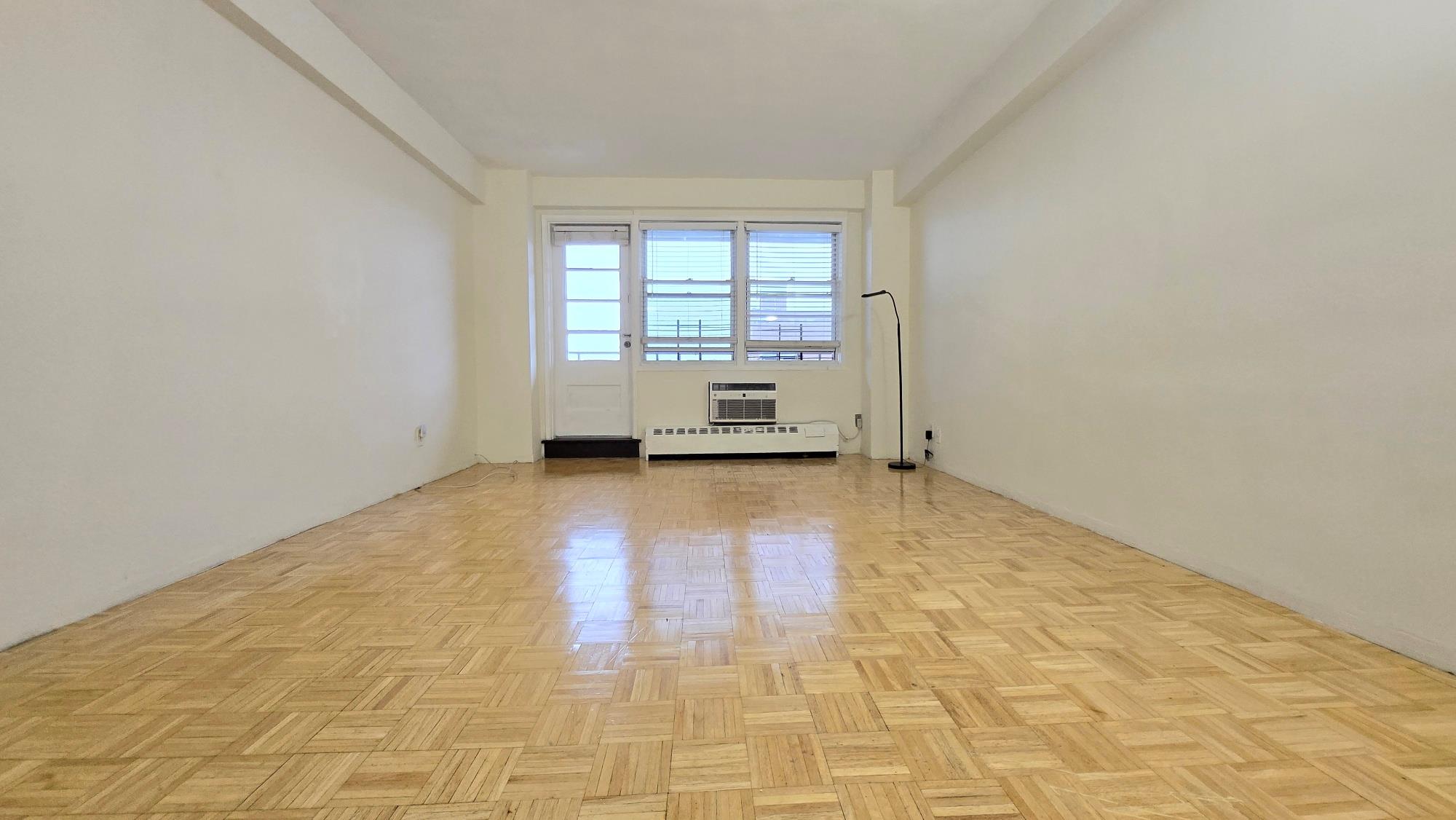 160-10 89 Avenue # 9A, Jamaica, NY 11432