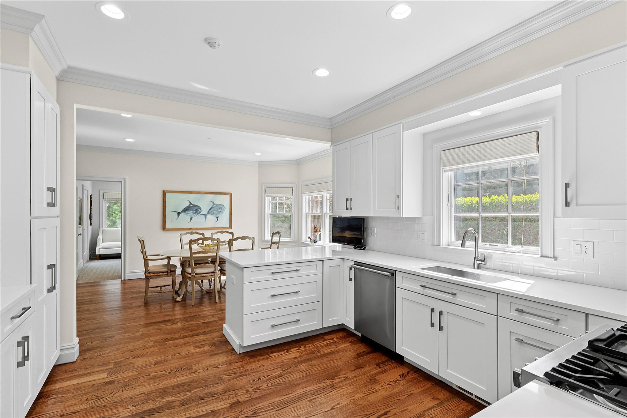 25 Jessups Landing Court E, Quogue, NY 11959